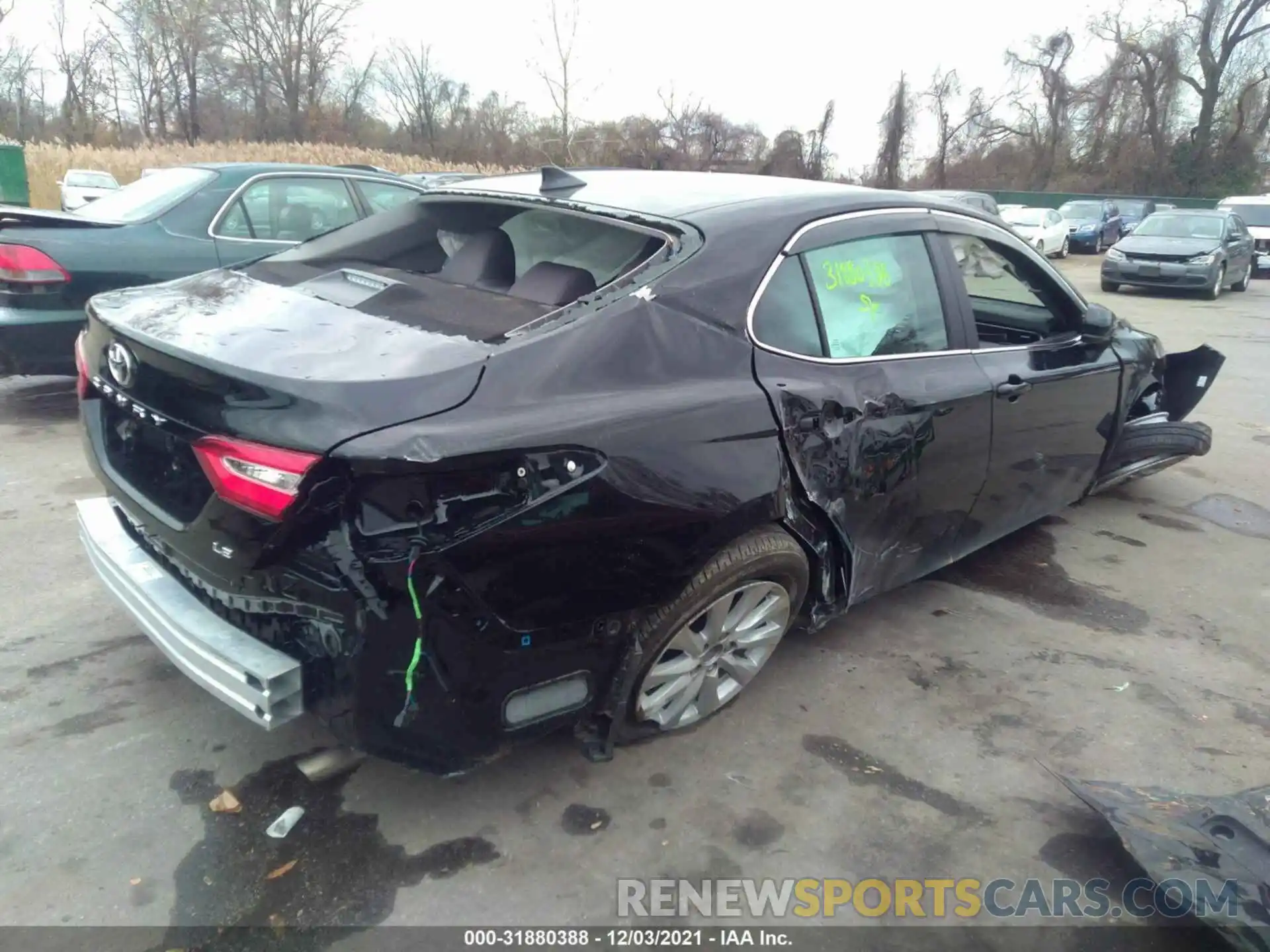 4 Photograph of a damaged car 4T1C11AK2LU953740 TOYOTA CAMRY 2020