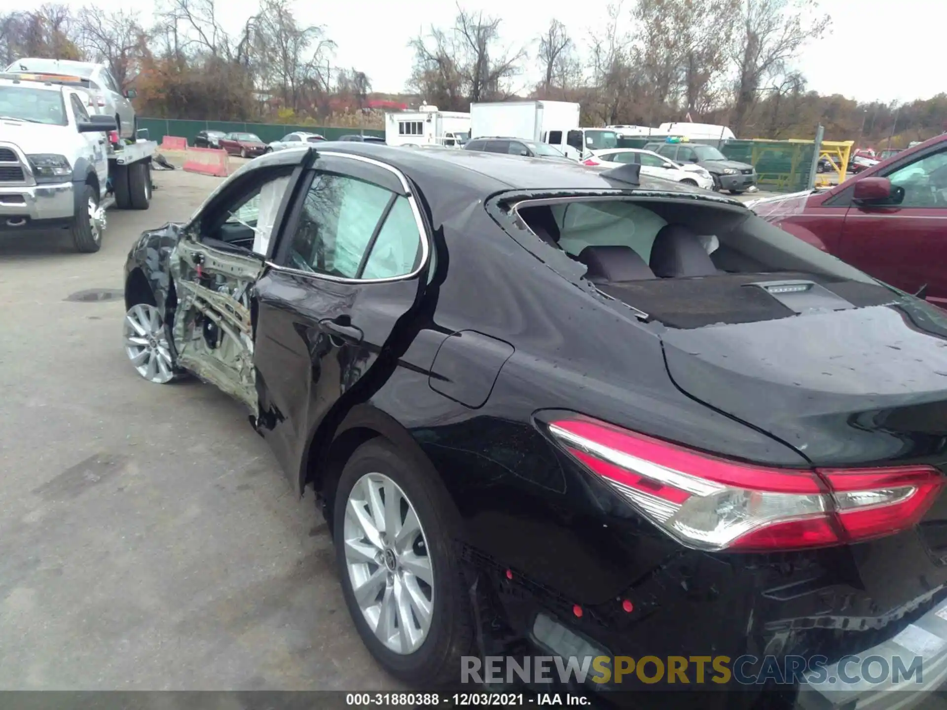 6 Photograph of a damaged car 4T1C11AK2LU953740 TOYOTA CAMRY 2020