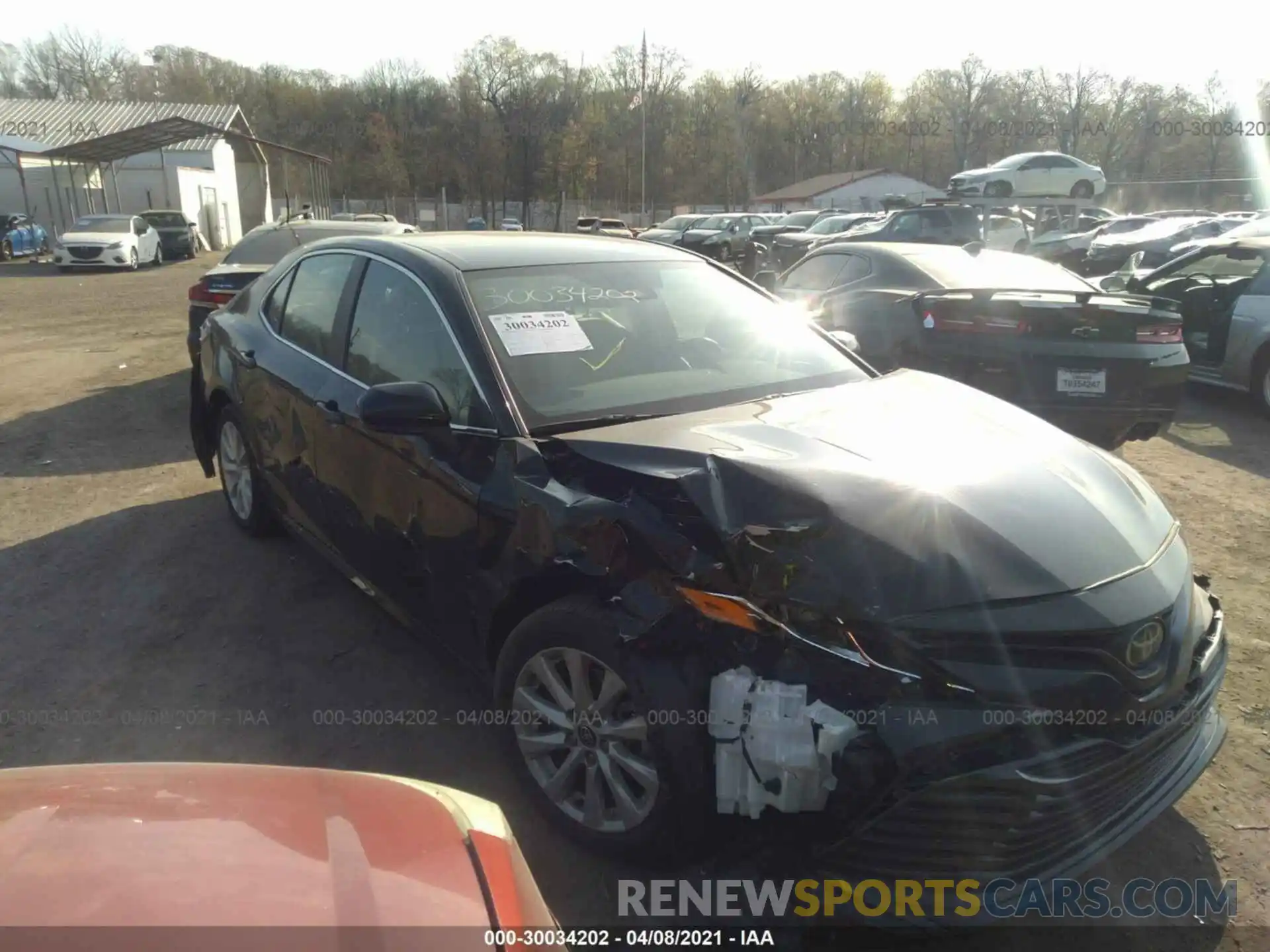 1 Photograph of a damaged car 4T1C11AK2LU953950 TOYOTA CAMRY 2020