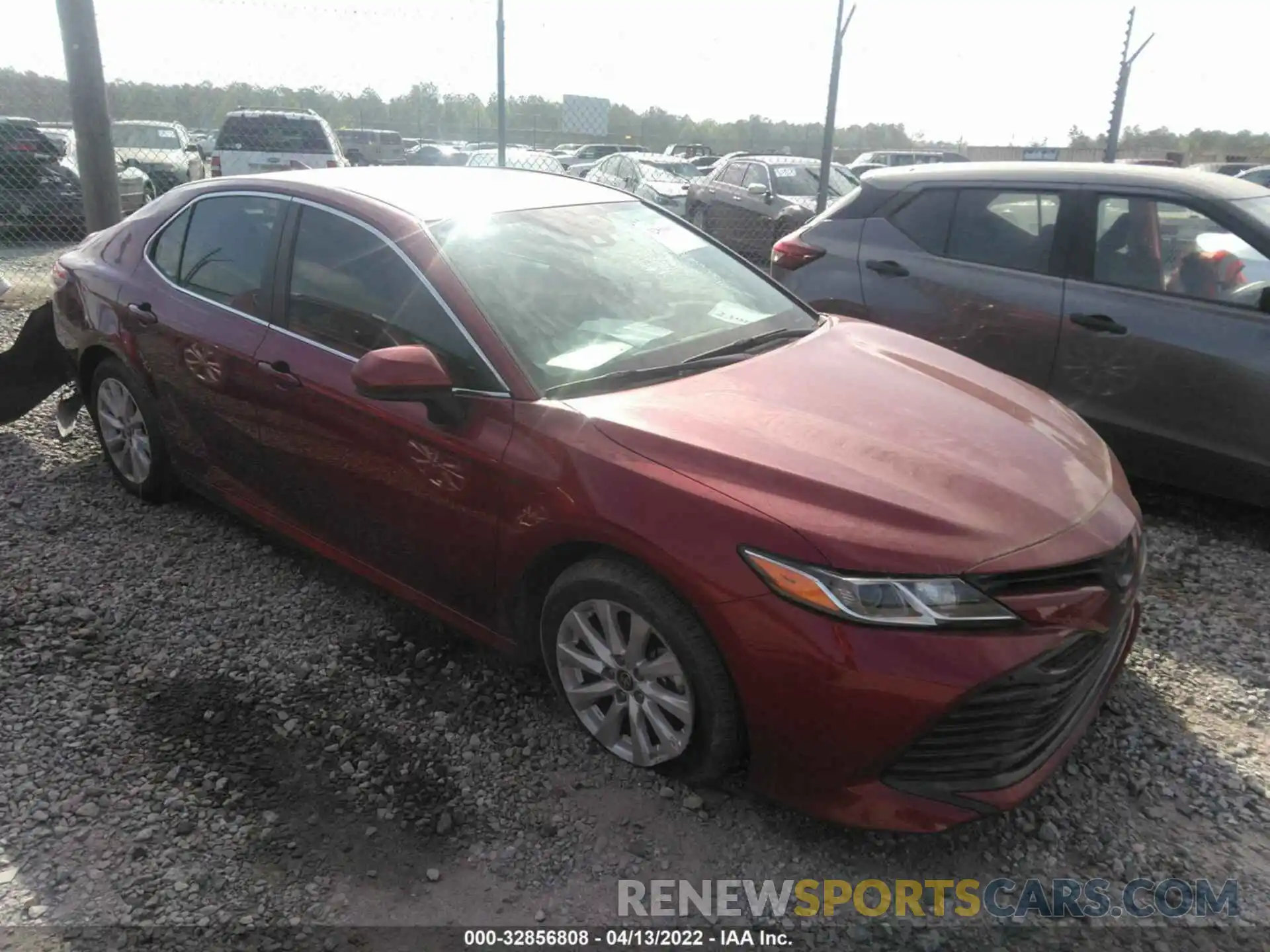 1 Photograph of a damaged car 4T1C11AK2LU961899 TOYOTA CAMRY 2020