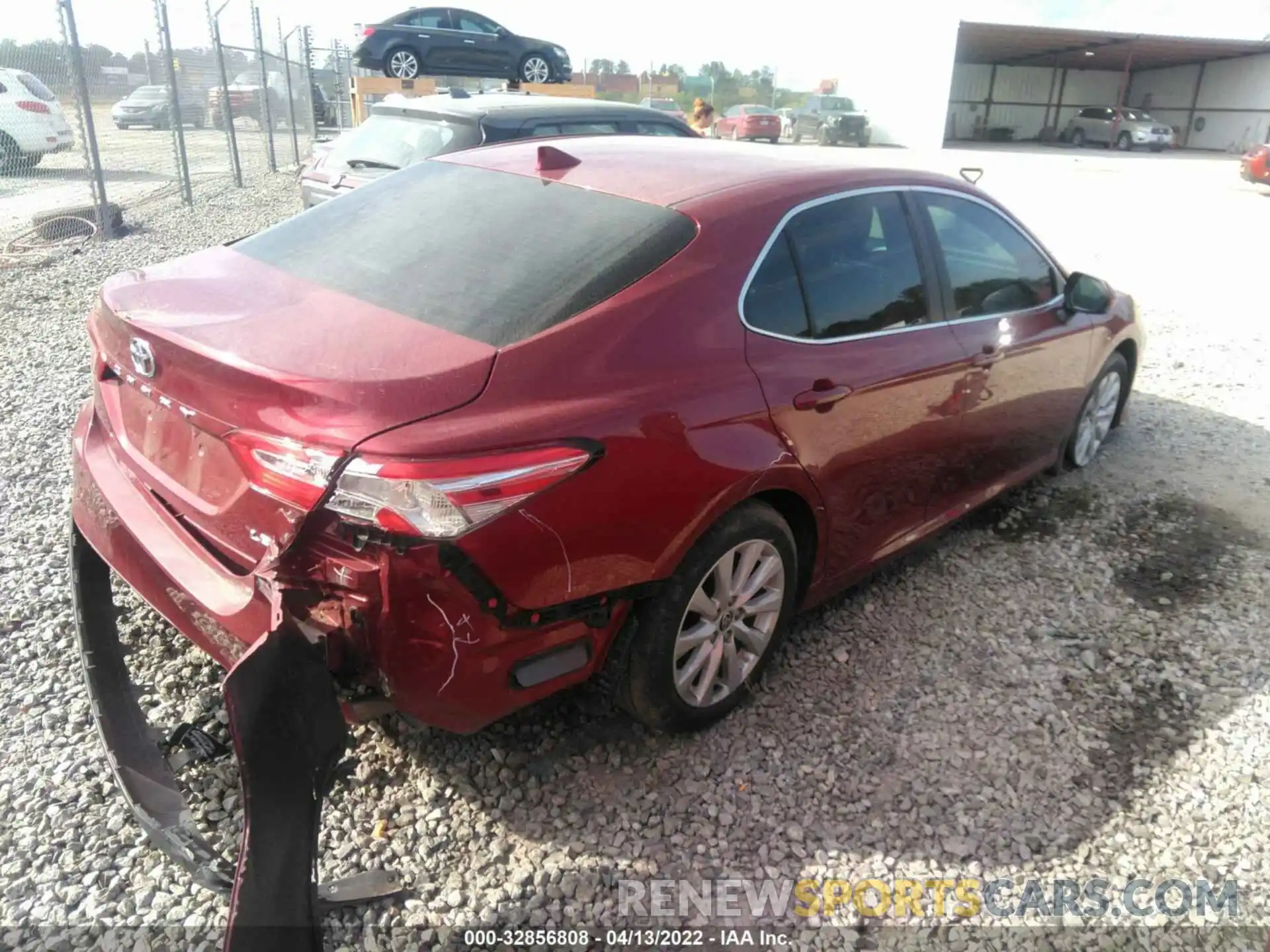 4 Photograph of a damaged car 4T1C11AK2LU961899 TOYOTA CAMRY 2020