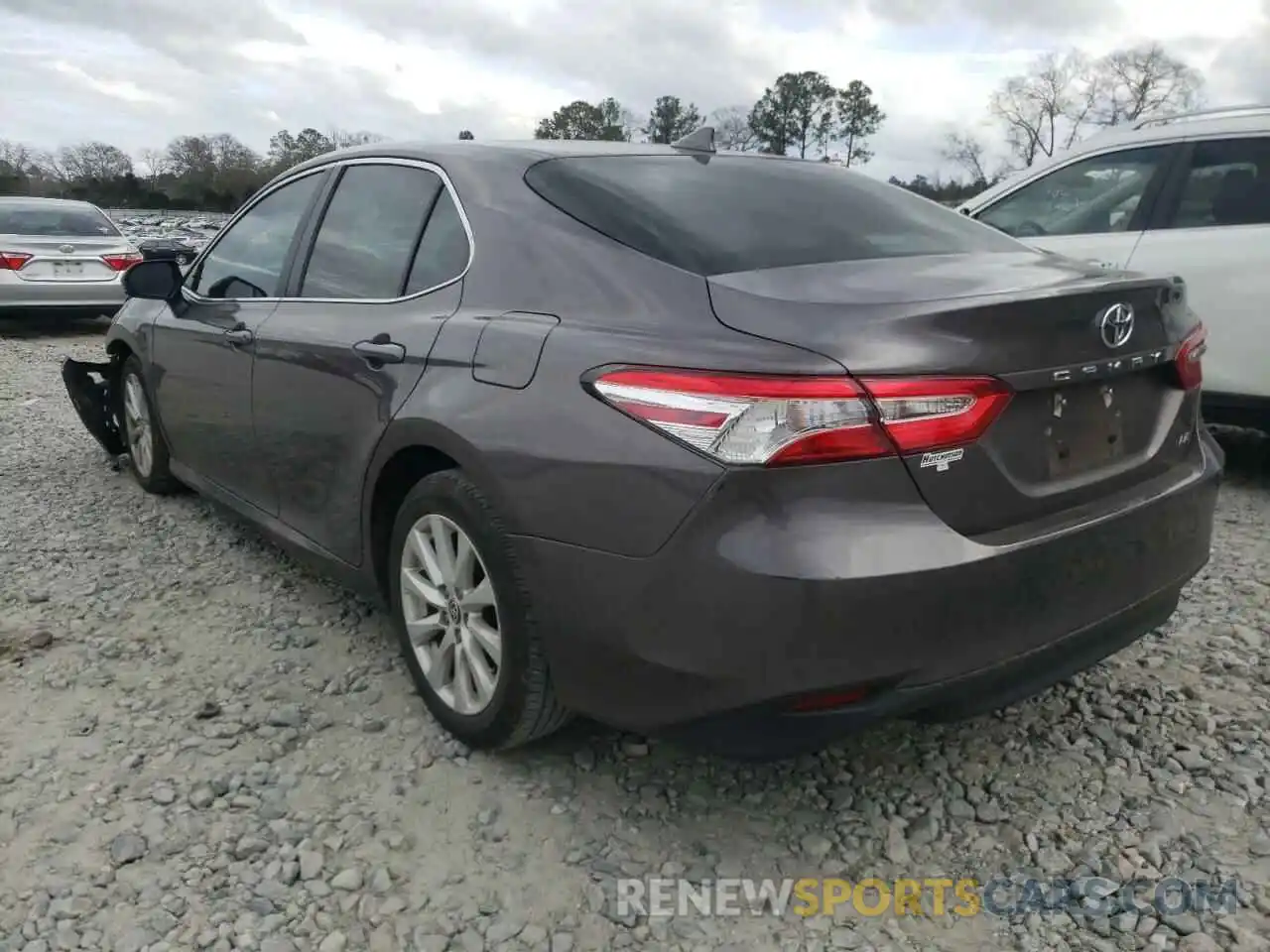 3 Photograph of a damaged car 4T1C11AK2LU964849 TOYOTA CAMRY 2020