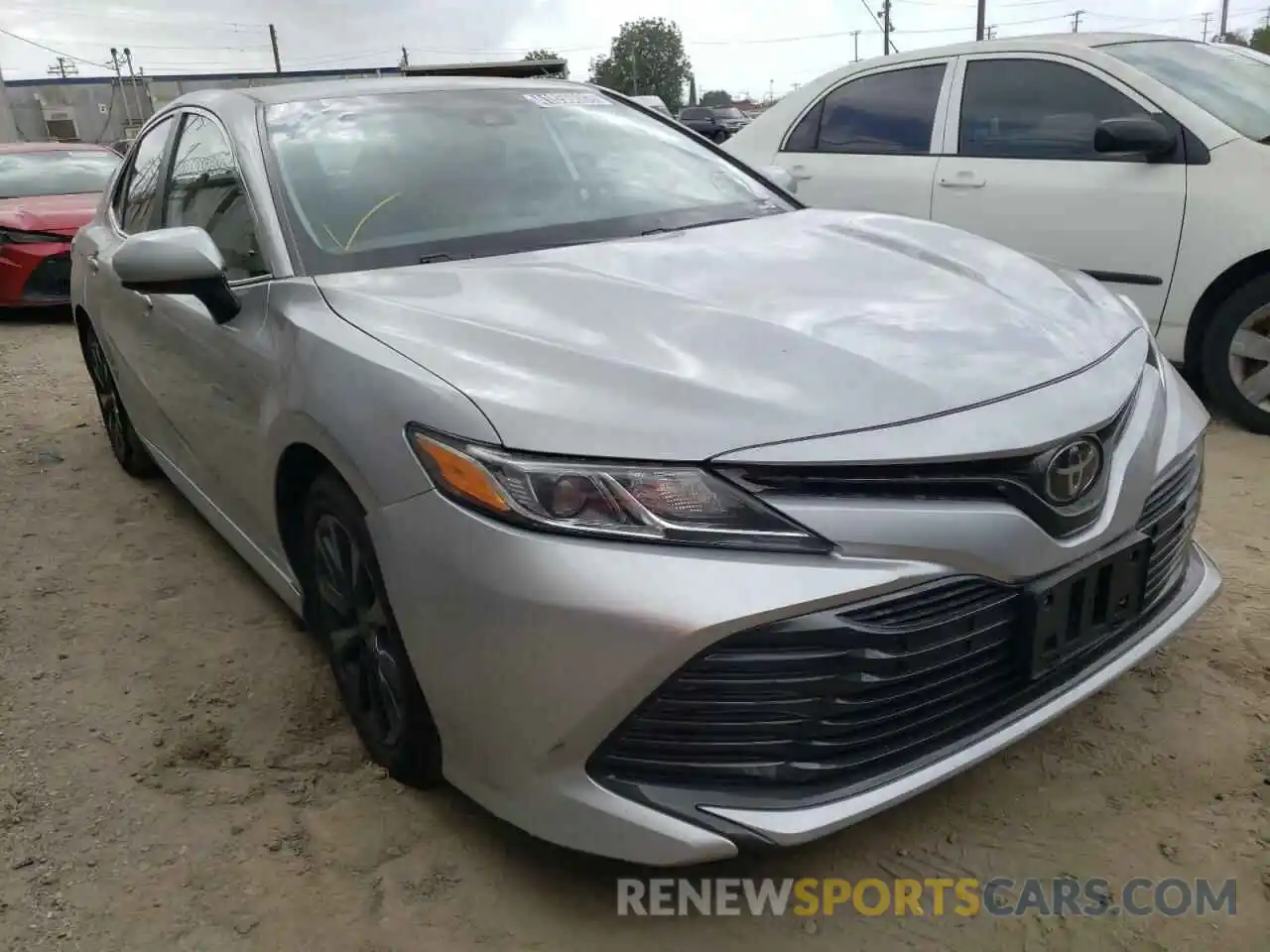 1 Photograph of a damaged car 4T1C11AK2LU970537 TOYOTA CAMRY 2020