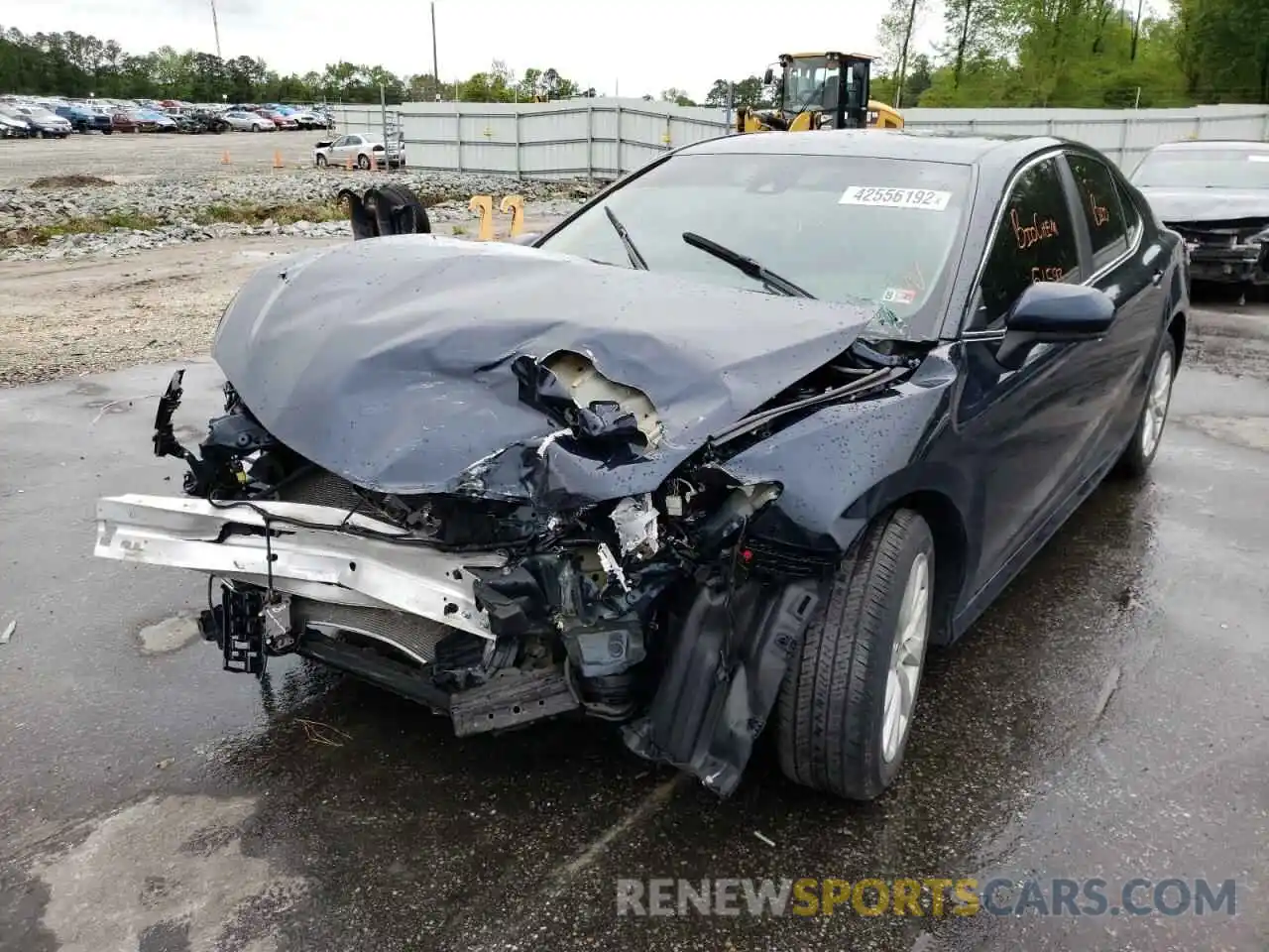 2 Photograph of a damaged car 4T1C11AK2LU977004 TOYOTA CAMRY 2020