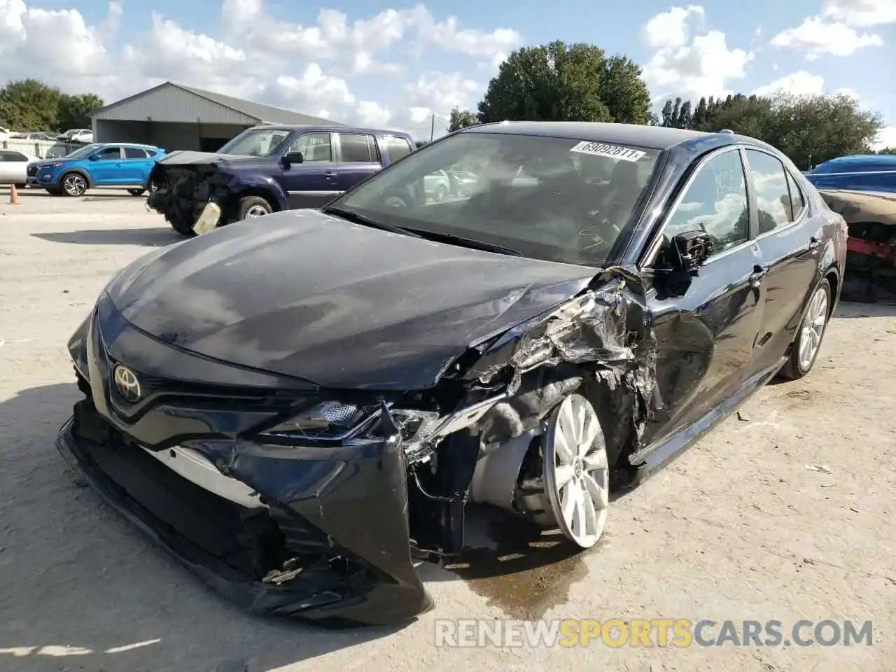 2 Photograph of a damaged car 4T1C11AK2LU978332 TOYOTA CAMRY 2020