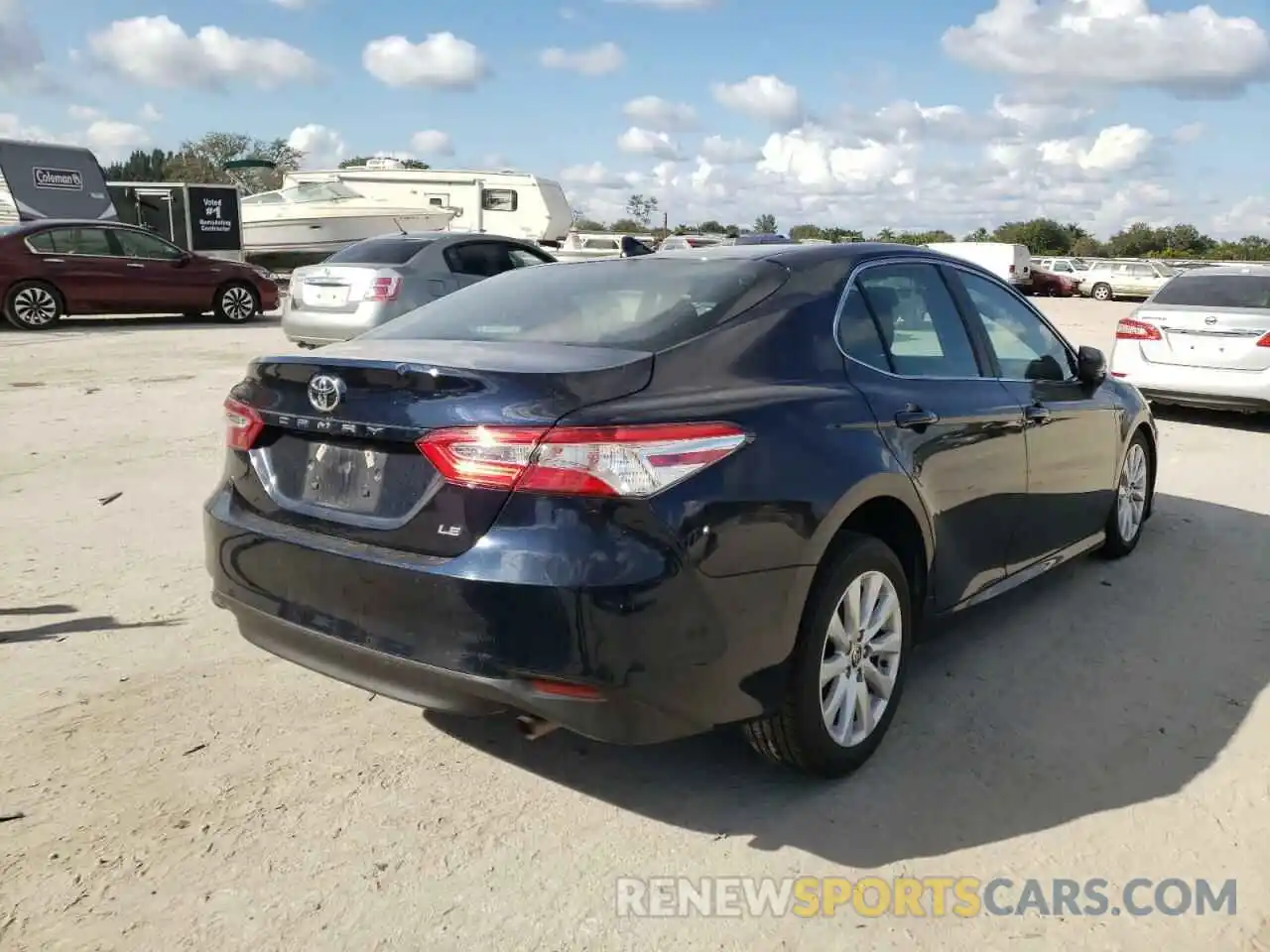 4 Photograph of a damaged car 4T1C11AK2LU978332 TOYOTA CAMRY 2020