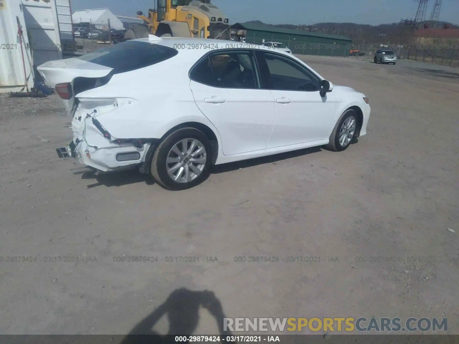 4 Photograph of a damaged car 4T1C11AK2LU991582 TOYOTA CAMRY 2020