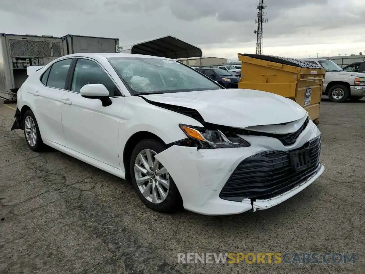 1 Photograph of a damaged car 4T1C11AK2LU994854 TOYOTA CAMRY 2020