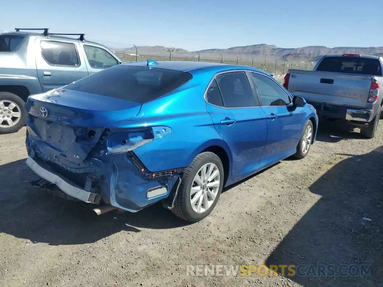 3 Photograph of a damaged car 4T1C11AK3LU303167 TOYOTA CAMRY 2020