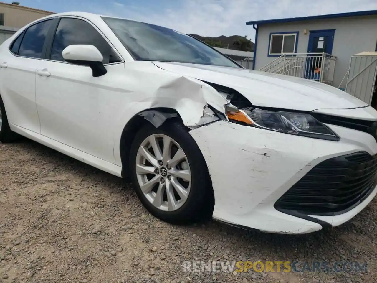 9 Photograph of a damaged car 4T1C11AK3LU309759 TOYOTA CAMRY 2020