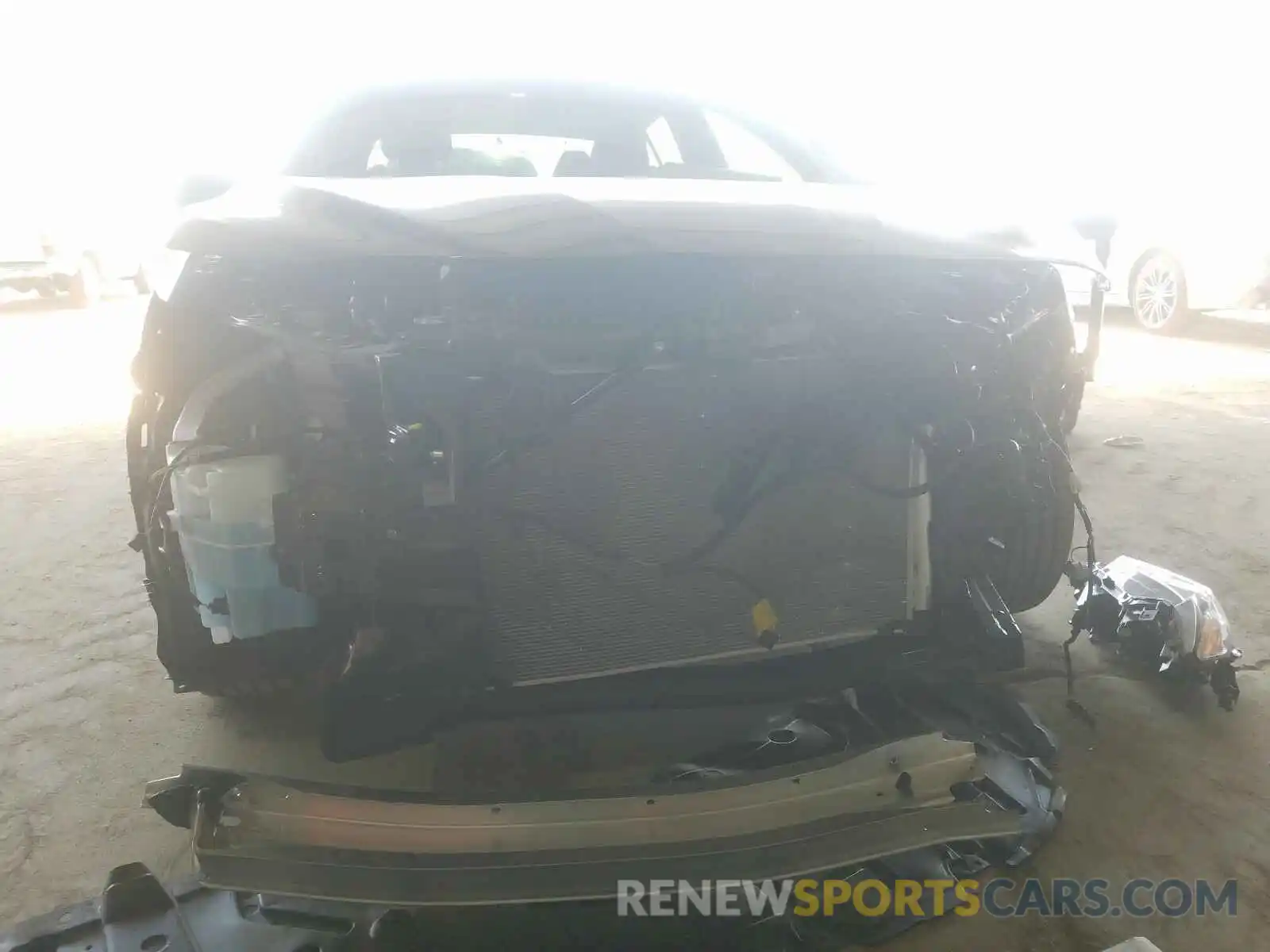 9 Photograph of a damaged car 4T1C11AK3LU319594 TOYOTA CAMRY 2020
