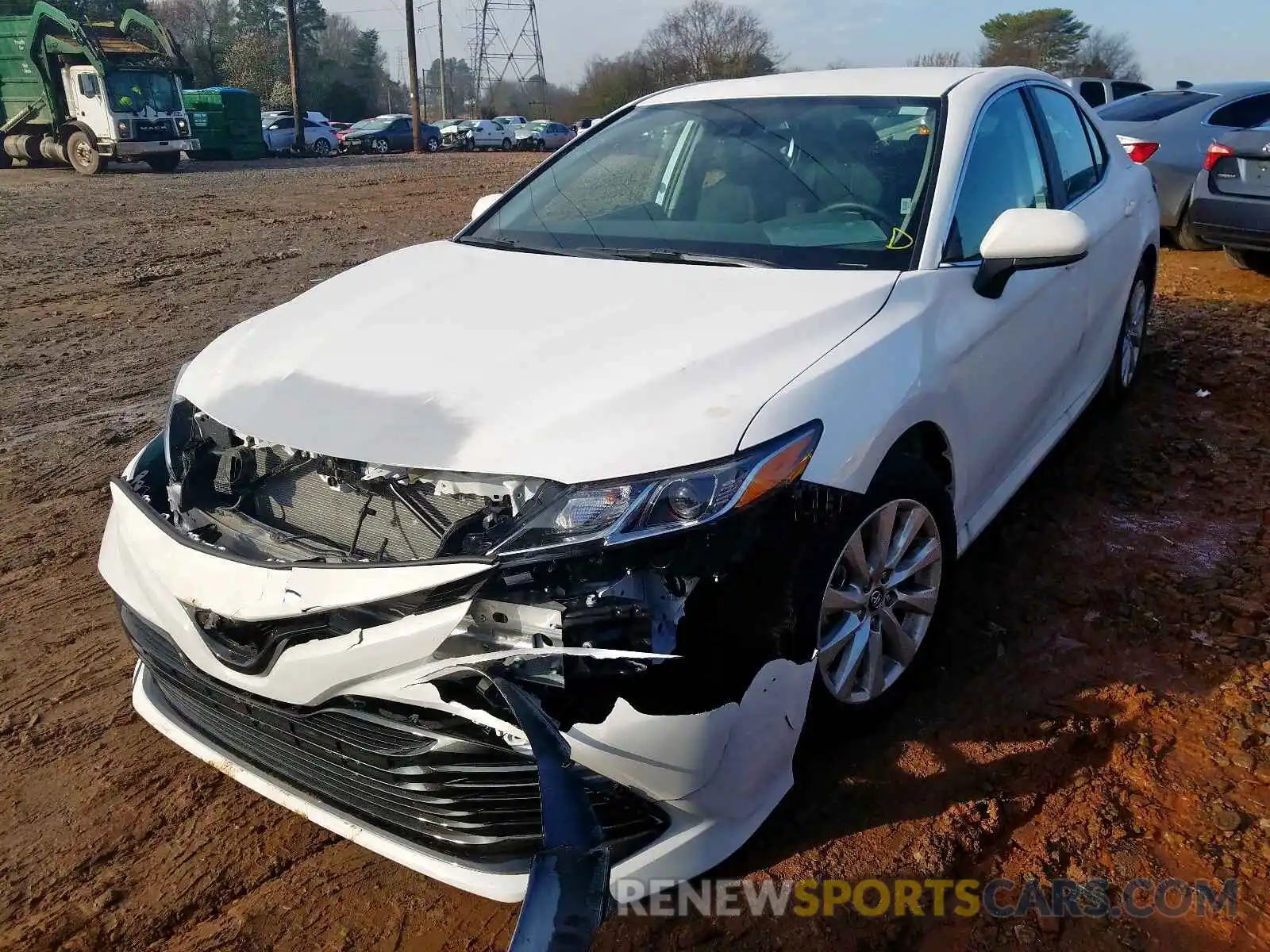 2 Photograph of a damaged car 4T1C11AK3LU333270 TOYOTA CAMRY 2020