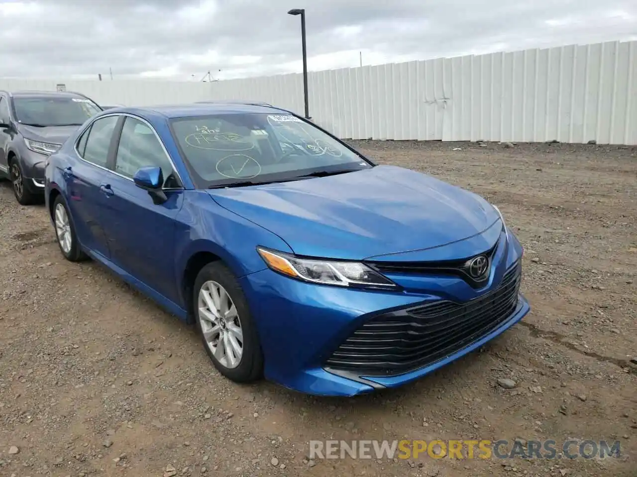 1 Photograph of a damaged car 4T1C11AK3LU336461 TOYOTA CAMRY 2020