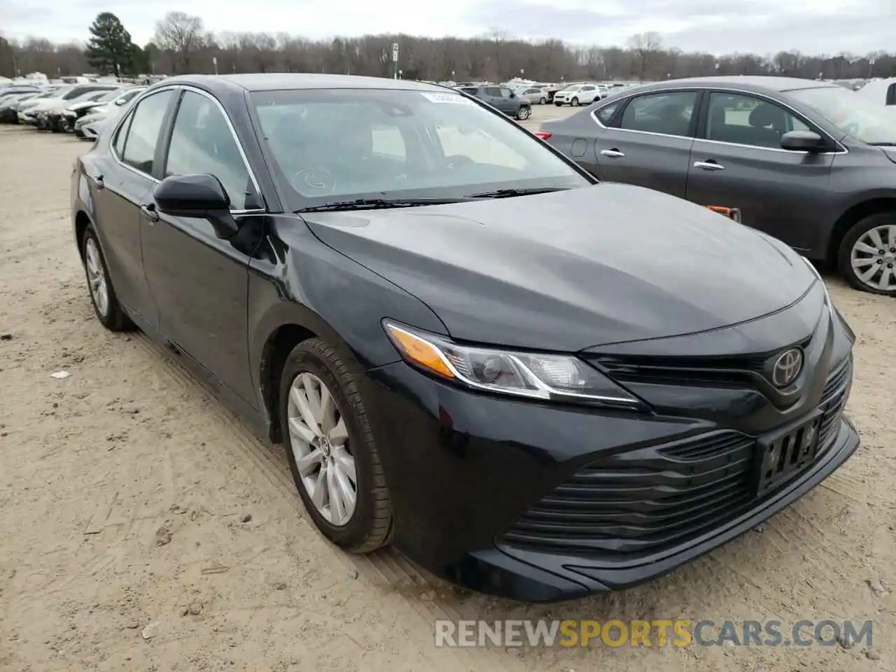 1 Photograph of a damaged car 4T1C11AK3LU342227 TOYOTA CAMRY 2020