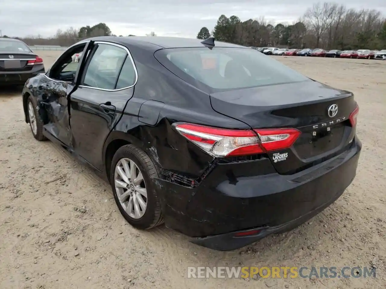 3 Photograph of a damaged car 4T1C11AK3LU342227 TOYOTA CAMRY 2020