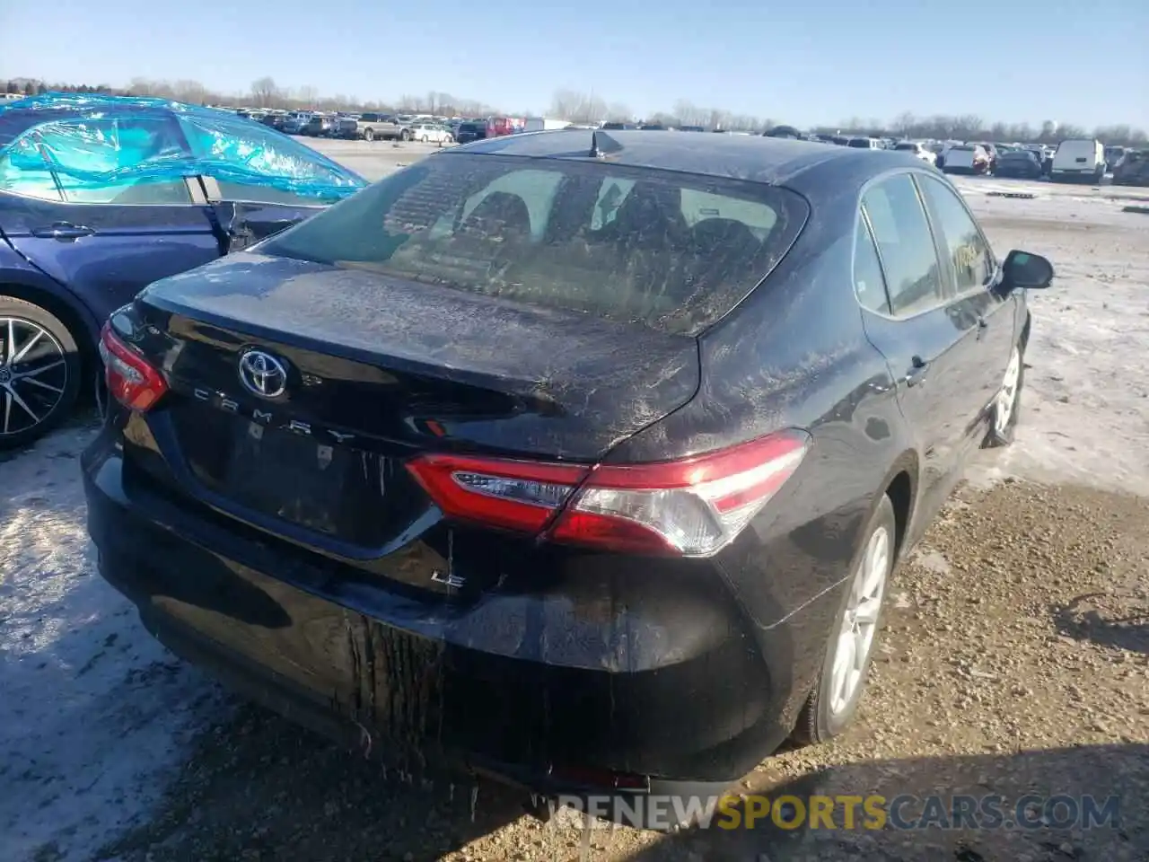 4 Photograph of a damaged car 4T1C11AK3LU342776 TOYOTA CAMRY 2020