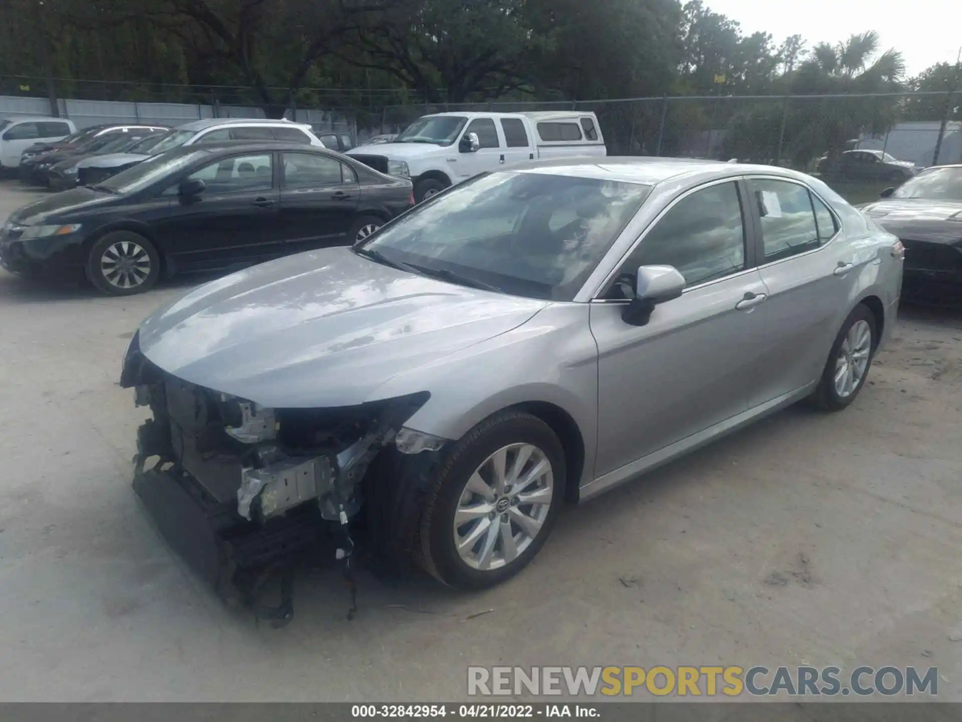 2 Photograph of a damaged car 4T1C11AK3LU347010 TOYOTA CAMRY 2020