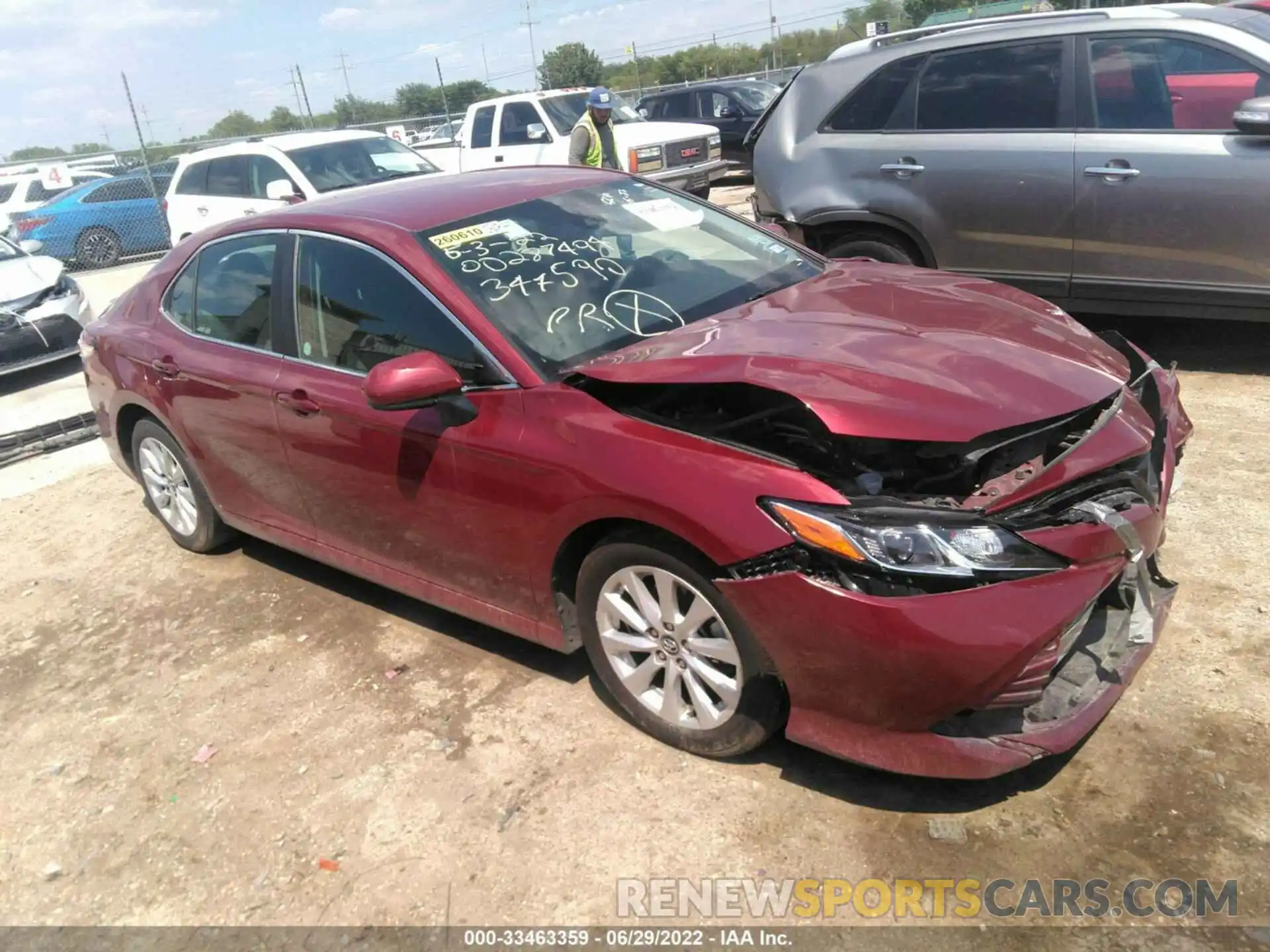 1 Photograph of a damaged car 4T1C11AK3LU347590 TOYOTA CAMRY 2020