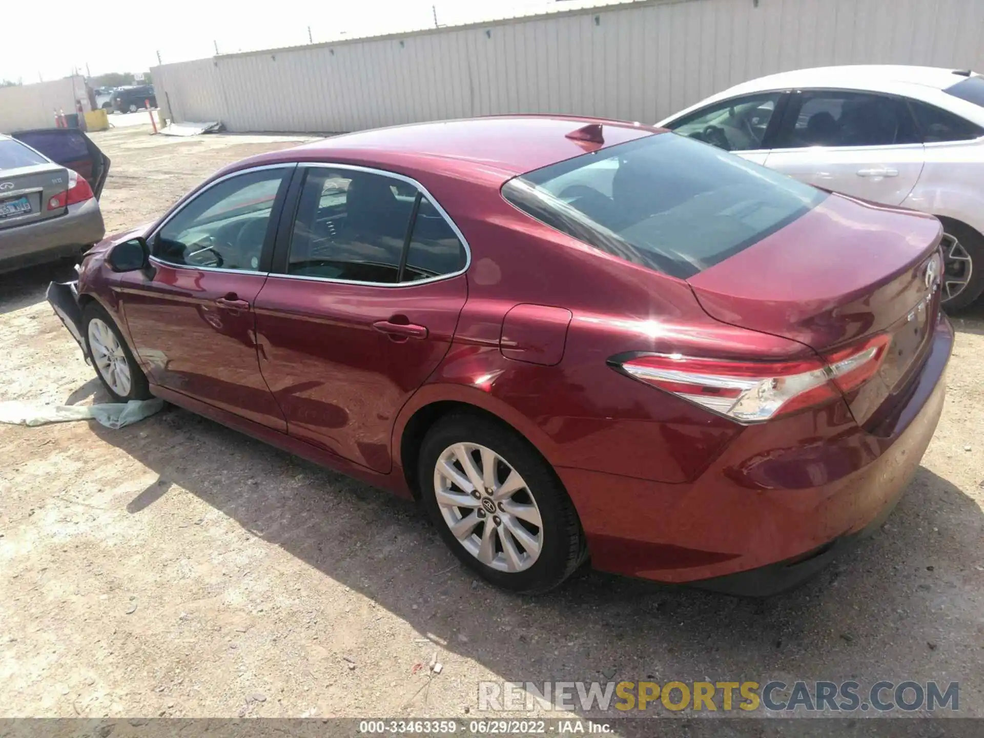 3 Photograph of a damaged car 4T1C11AK3LU347590 TOYOTA CAMRY 2020