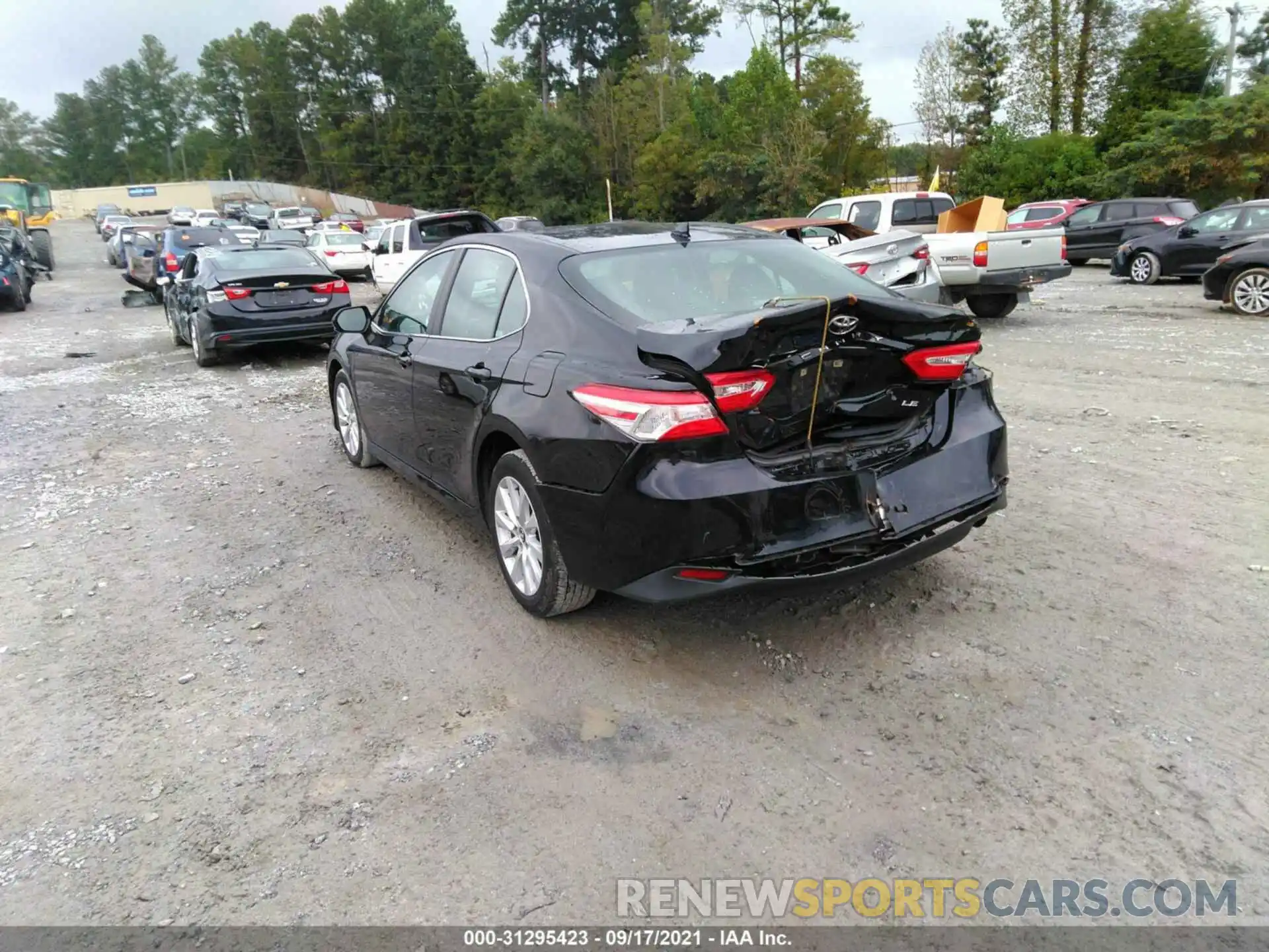 3 Photograph of a damaged car 4T1C11AK3LU348254 TOYOTA CAMRY 2020