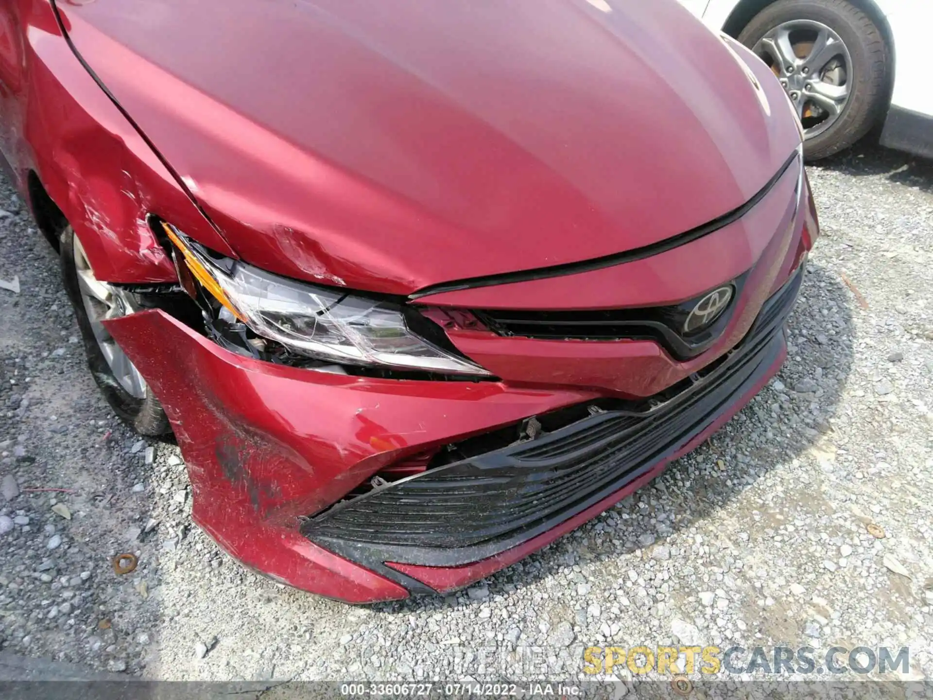 6 Photograph of a damaged car 4T1C11AK3LU355799 TOYOTA CAMRY 2020