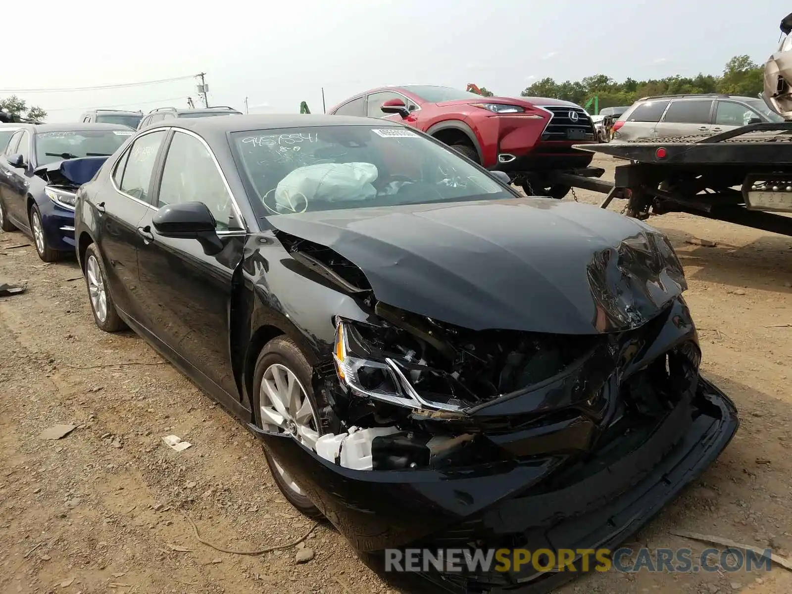 1 Photograph of a damaged car 4T1C11AK3LU356077 TOYOTA CAMRY 2020