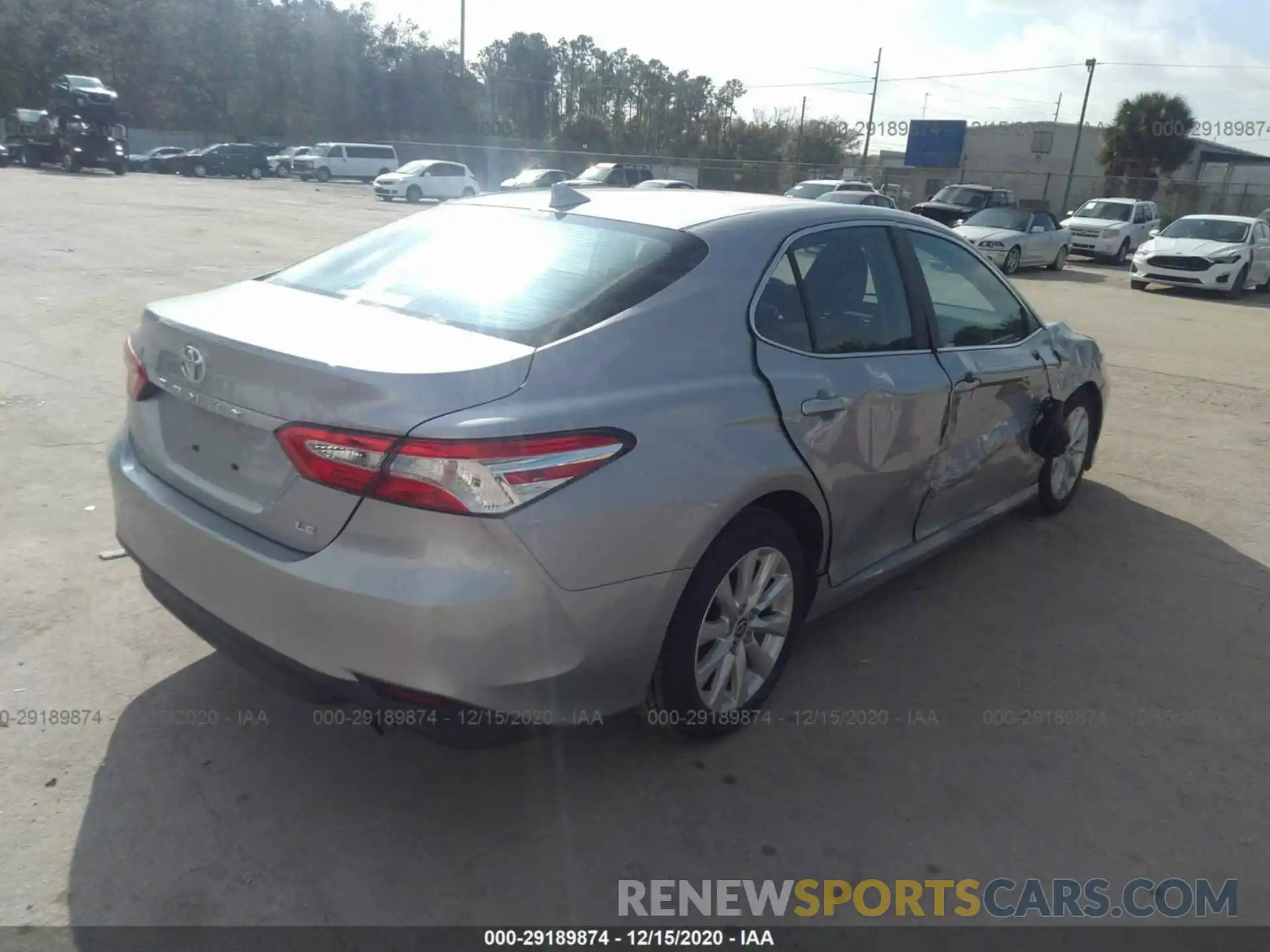 4 Photograph of a damaged car 4T1C11AK3LU357732 TOYOTA CAMRY 2020