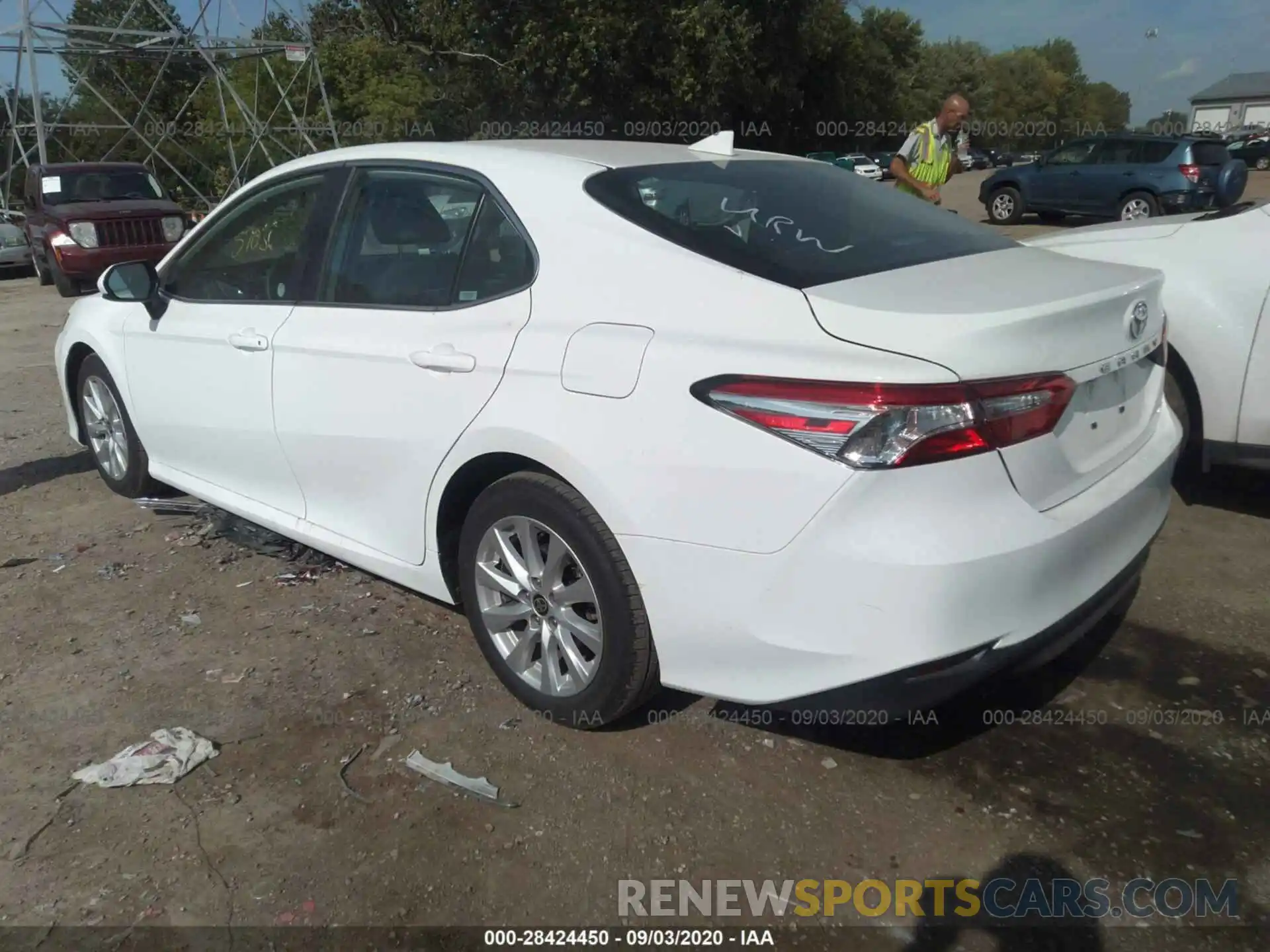 3 Photograph of a damaged car 4T1C11AK3LU359383 TOYOTA CAMRY 2020