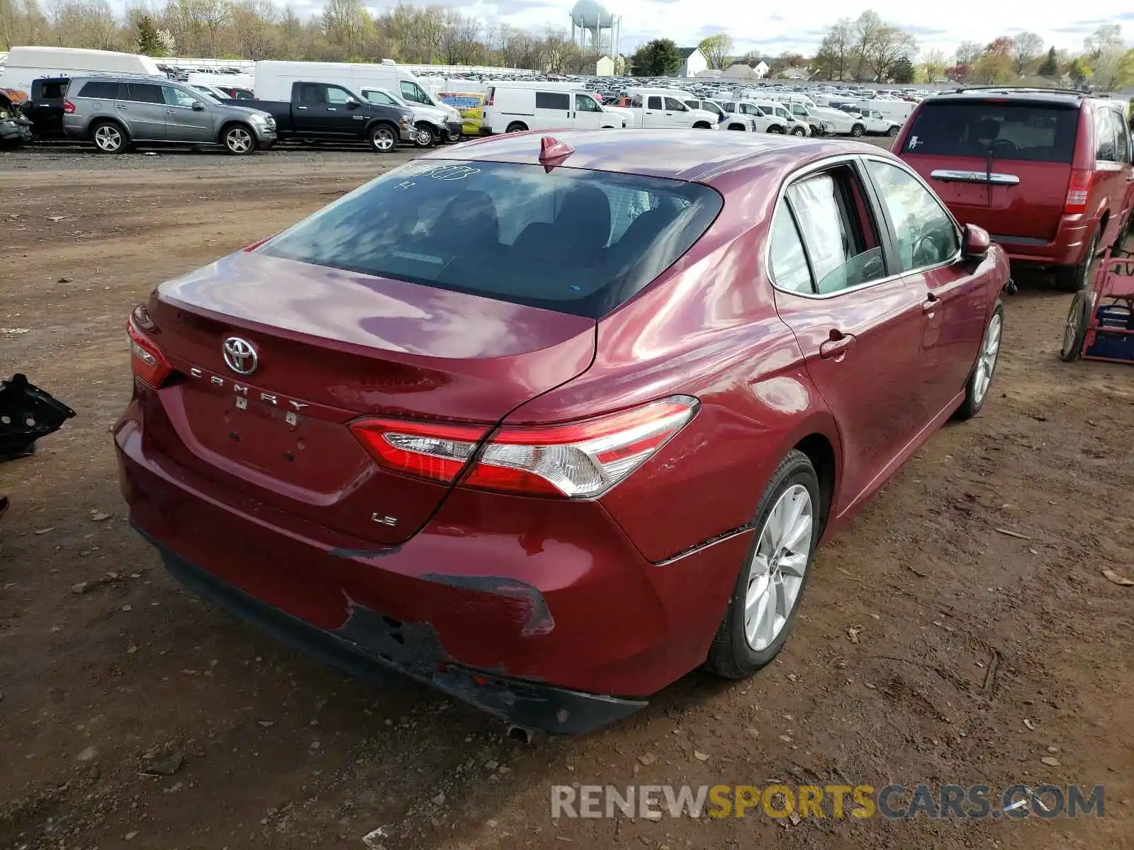 4 Photograph of a damaged car 4T1C11AK3LU359495 TOYOTA CAMRY 2020