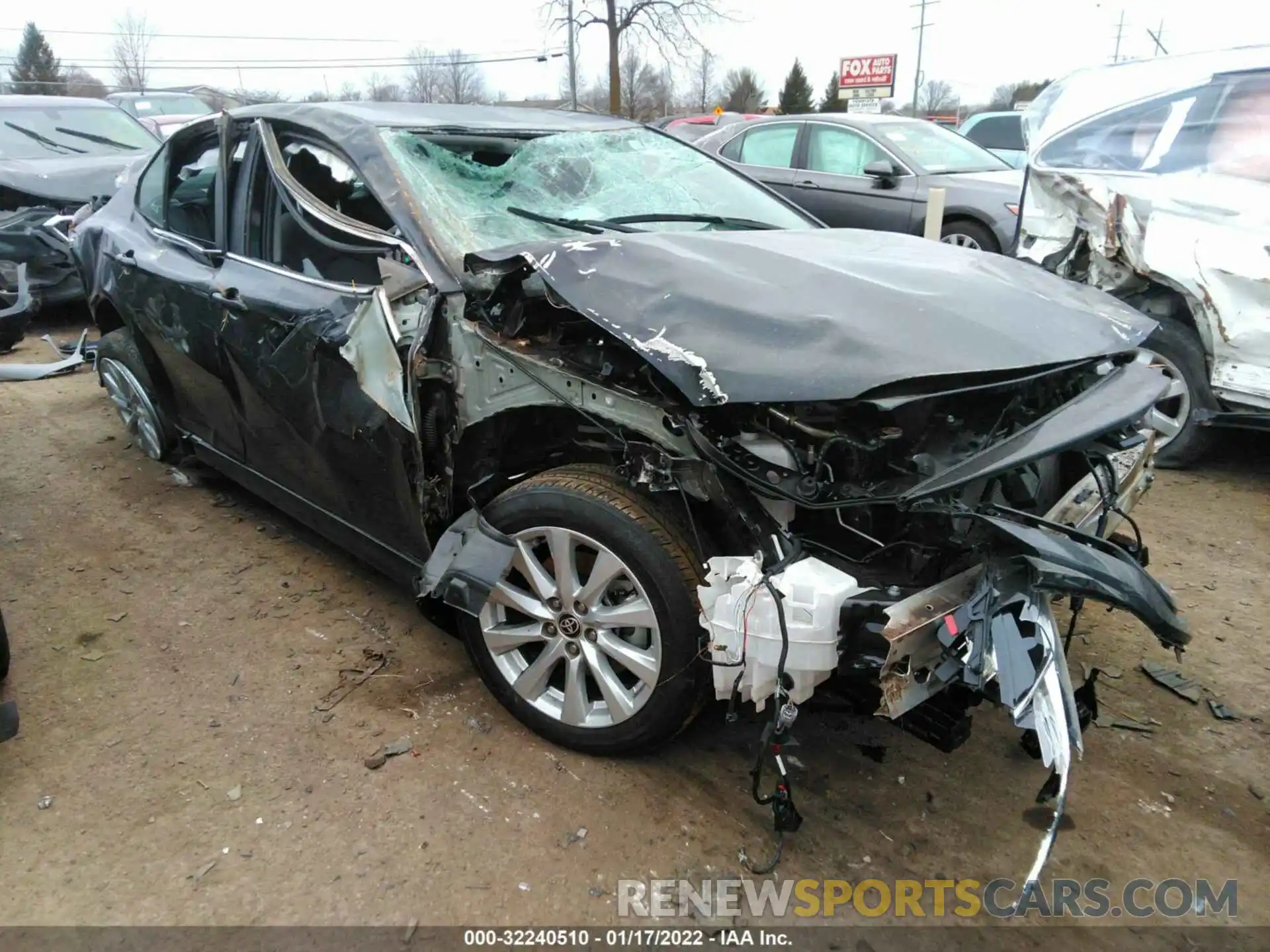 1 Photograph of a damaged car 4T1C11AK3LU362770 TOYOTA CAMRY 2020