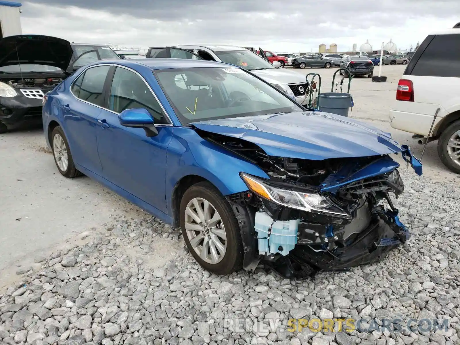 1 Photograph of a damaged car 4T1C11AK3LU388804 TOYOTA CAMRY 2020