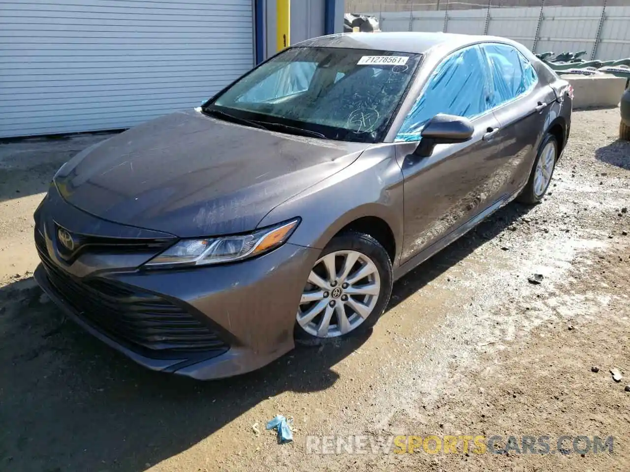 2 Photograph of a damaged car 4T1C11AK3LU390150 TOYOTA CAMRY 2020