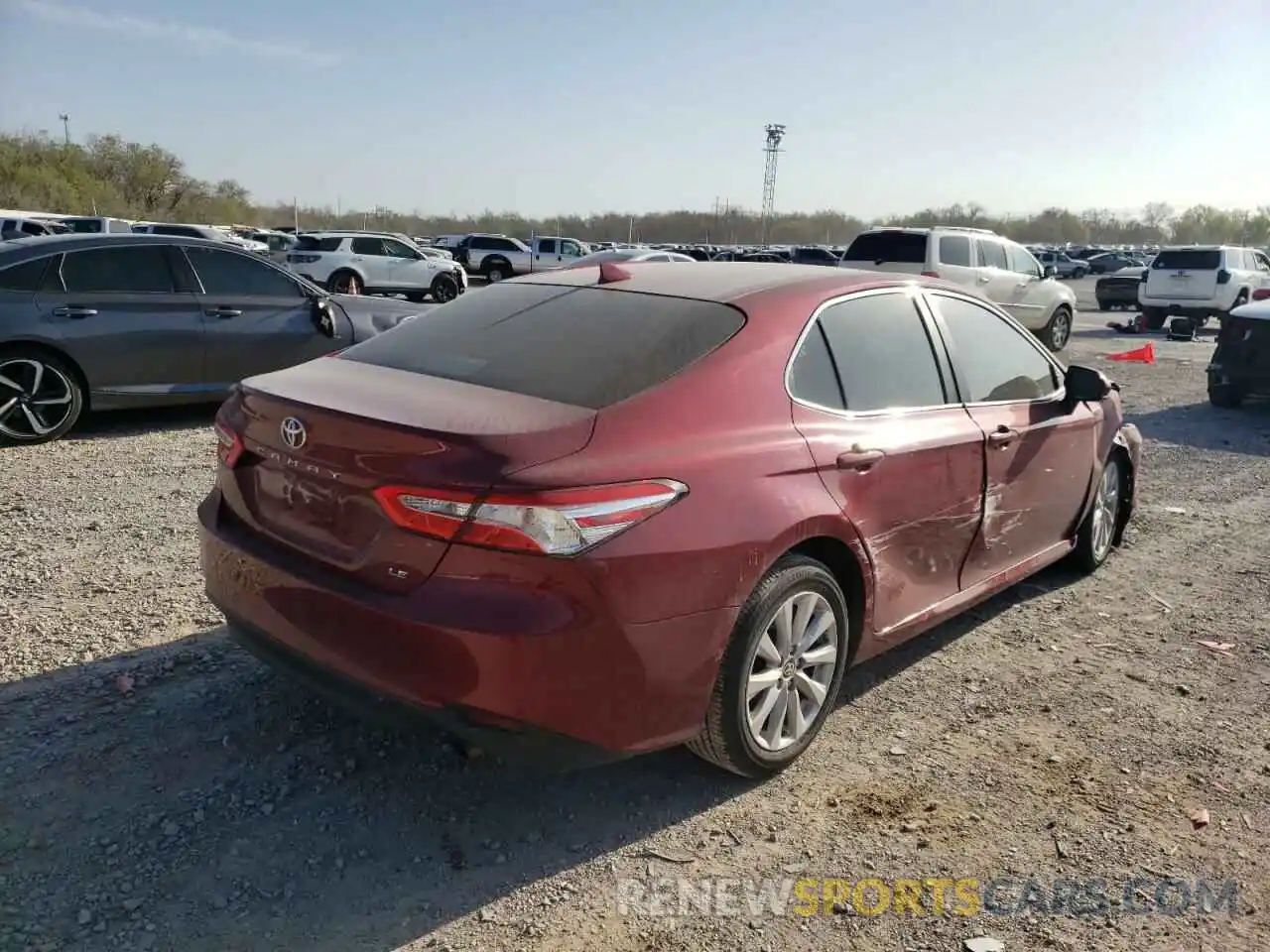 4 Photograph of a damaged car 4T1C11AK3LU393744 TOYOTA CAMRY 2020