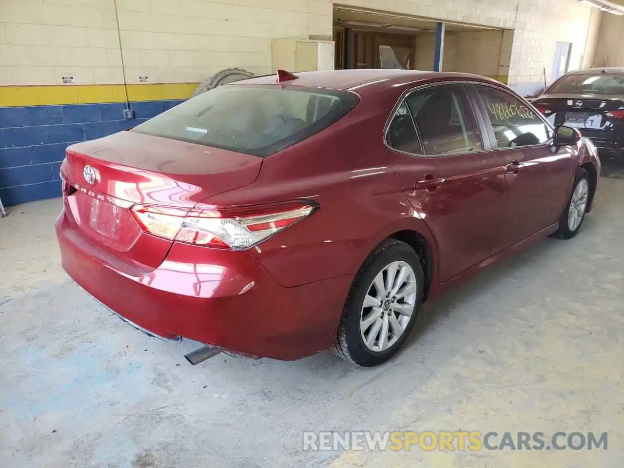 4 Photograph of a damaged car 4T1C11AK3LU394277 TOYOTA CAMRY 2020