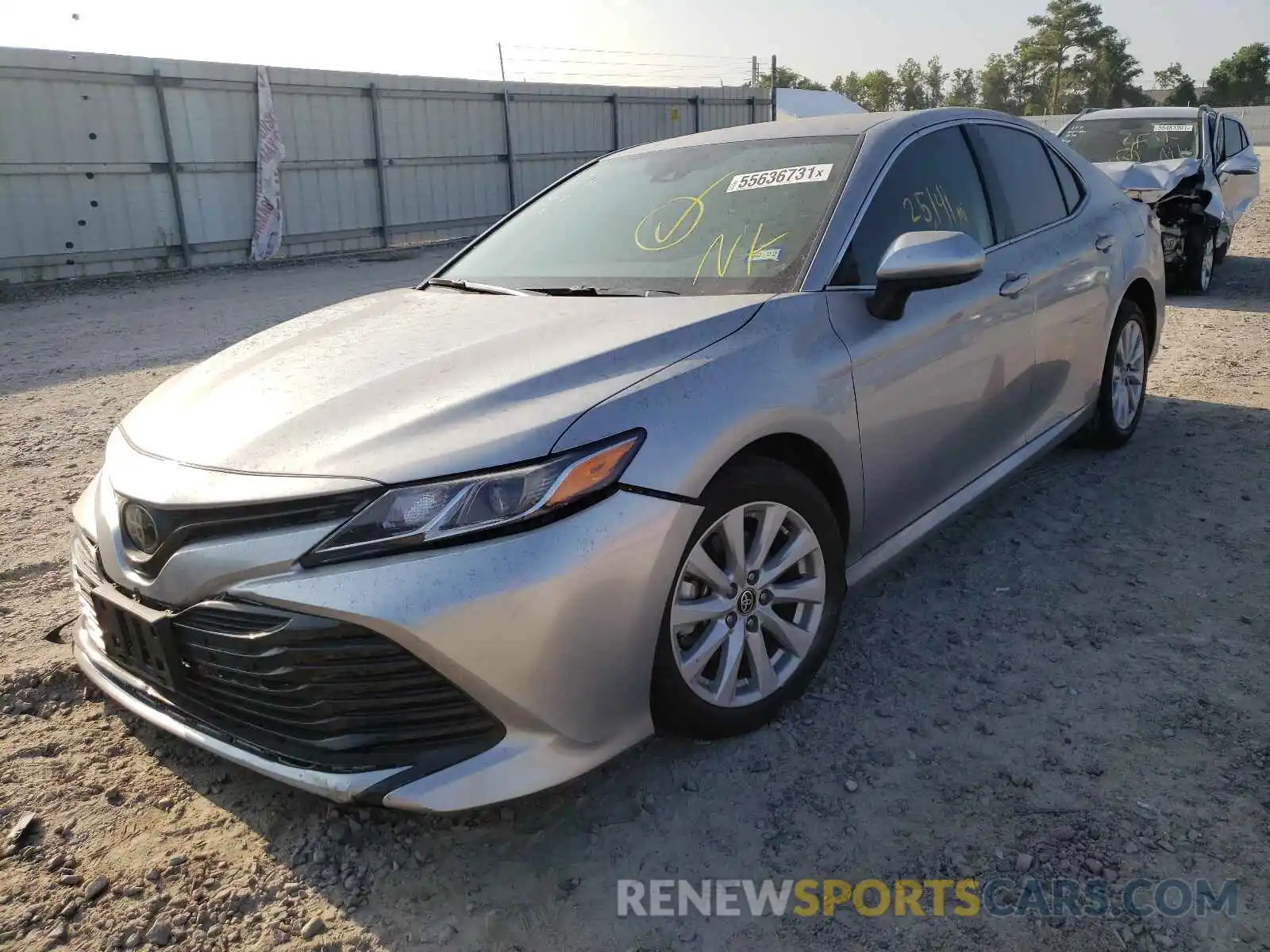 2 Photograph of a damaged car 4T1C11AK3LU501148 TOYOTA CAMRY 2020