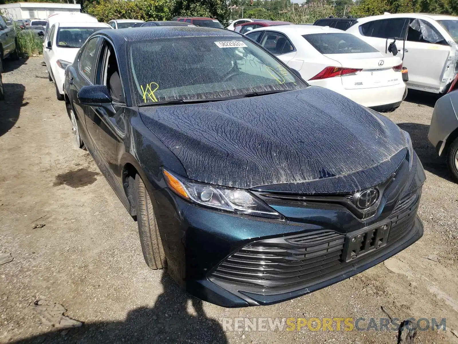 1 Photograph of a damaged car 4T1C11AK3LU866932 TOYOTA CAMRY 2020