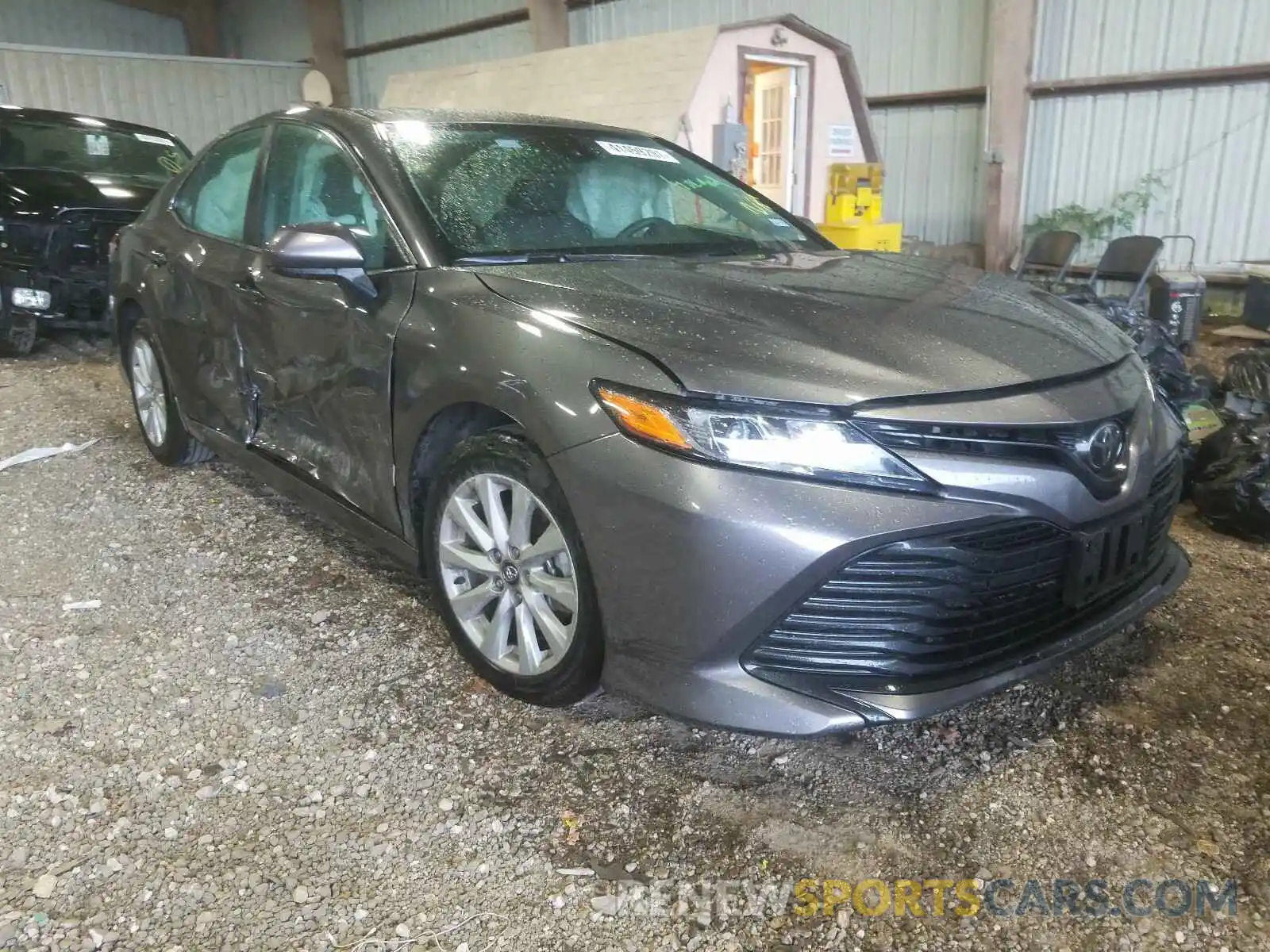 1 Photograph of a damaged car 4T1C11AK3LU868552 TOYOTA CAMRY 2020