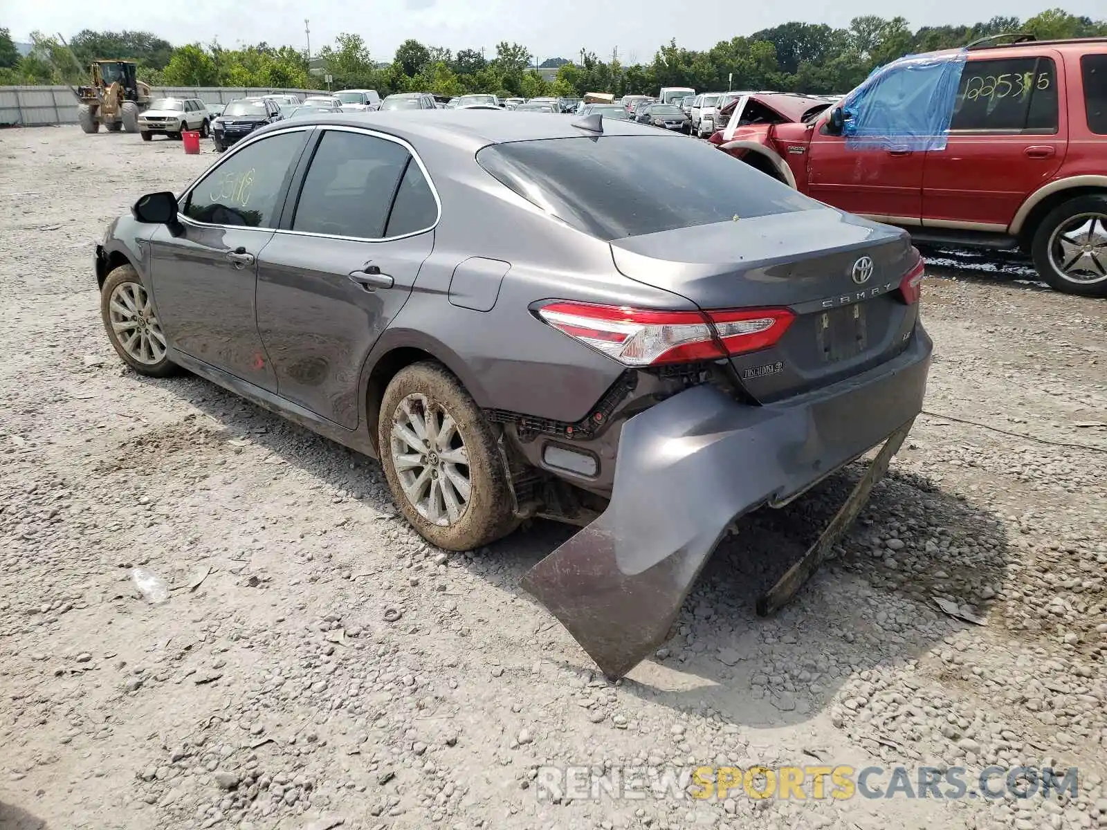 3 Photograph of a damaged car 4T1C11AK3LU869572 TOYOTA CAMRY 2020