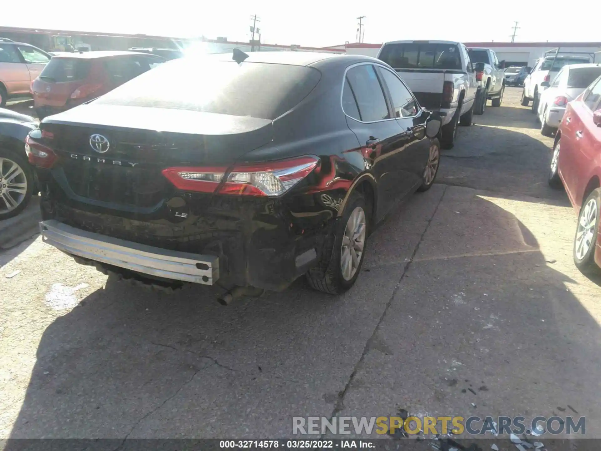 4 Photograph of a damaged car 4T1C11AK3LU874951 TOYOTA CAMRY 2020