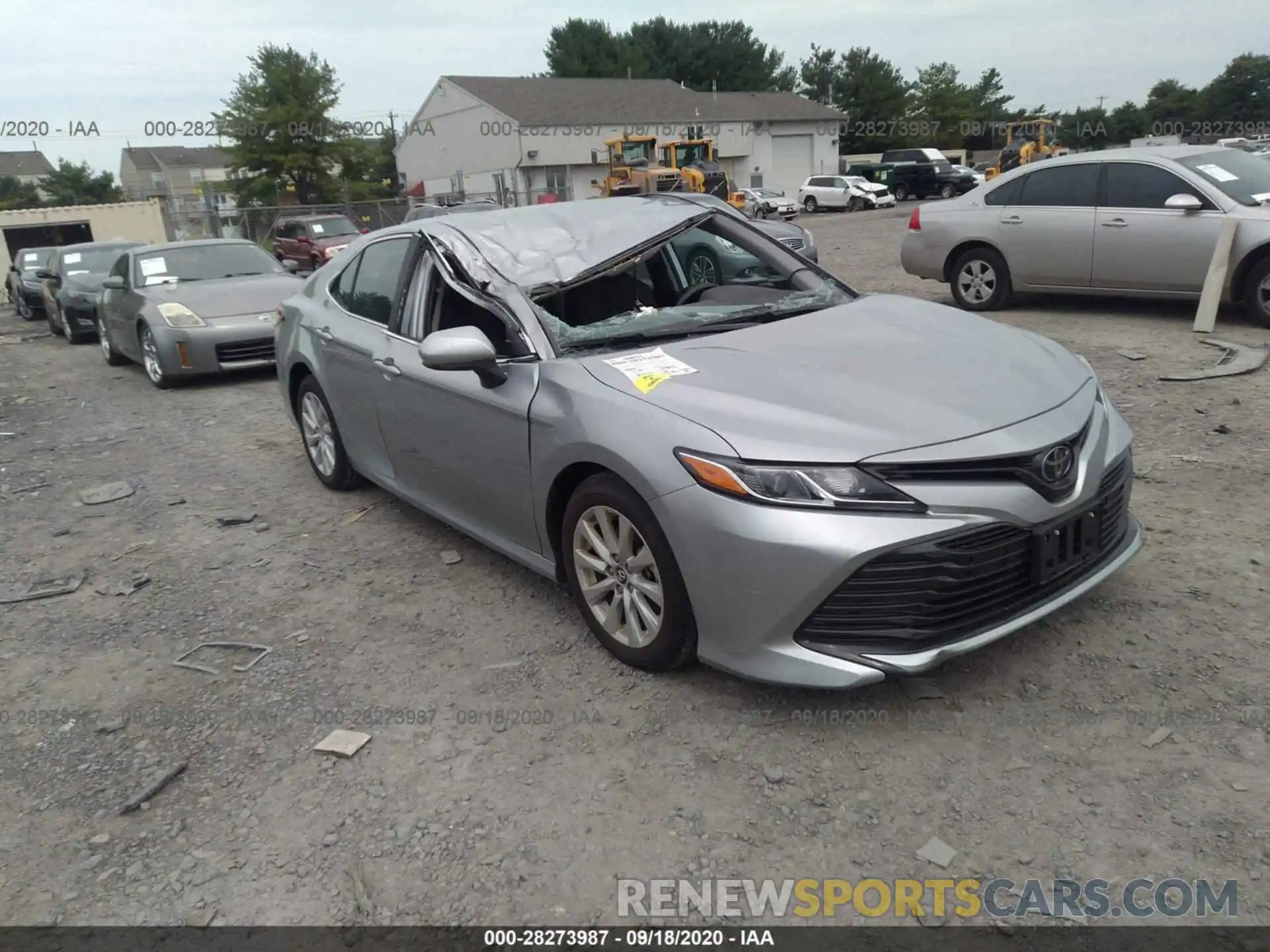 12 Photograph of a damaged car 4T1C11AK3LU876649 TOYOTA CAMRY 2020