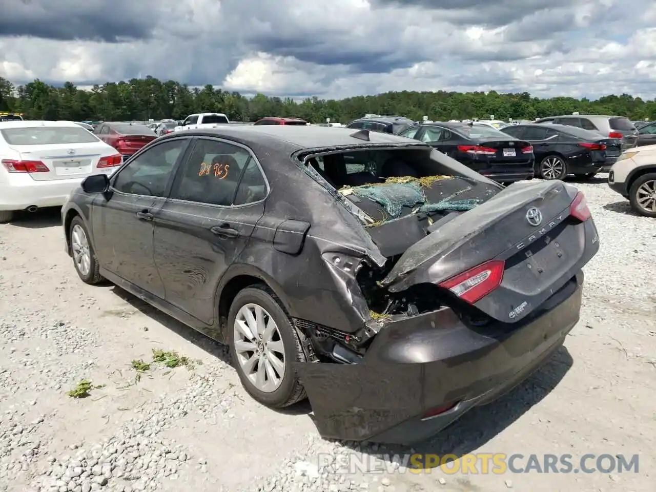 3 Photograph of a damaged car 4T1C11AK3LU878417 TOYOTA CAMRY 2020