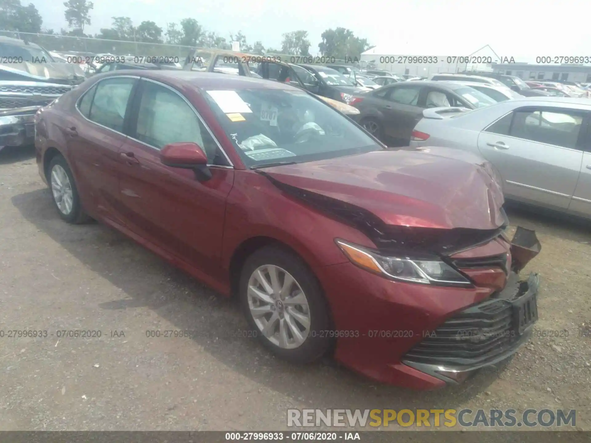 1 Photograph of a damaged car 4T1C11AK3LU887960 TOYOTA CAMRY 2020