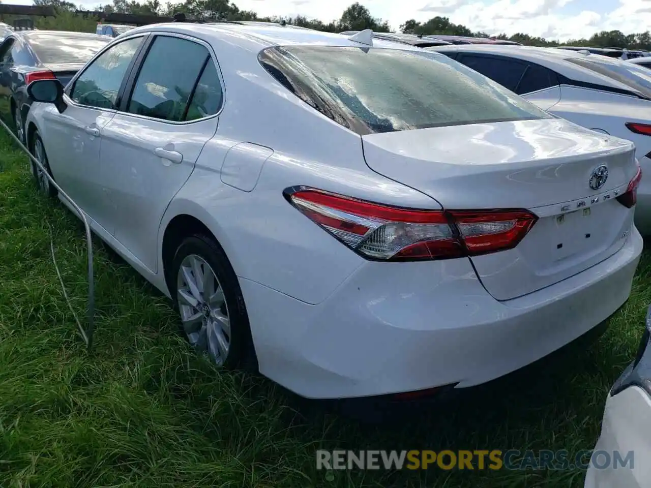 3 Photograph of a damaged car 4T1C11AK3LU889921 TOYOTA CAMRY 2020