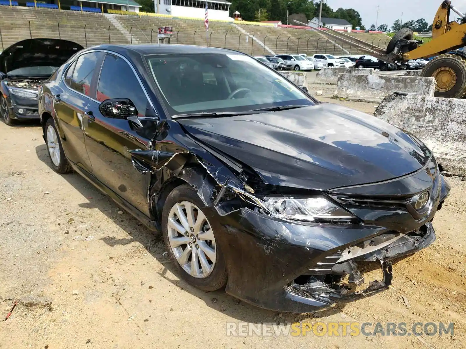 1 Photograph of a damaged car 4T1C11AK3LU897758 TOYOTA CAMRY 2020