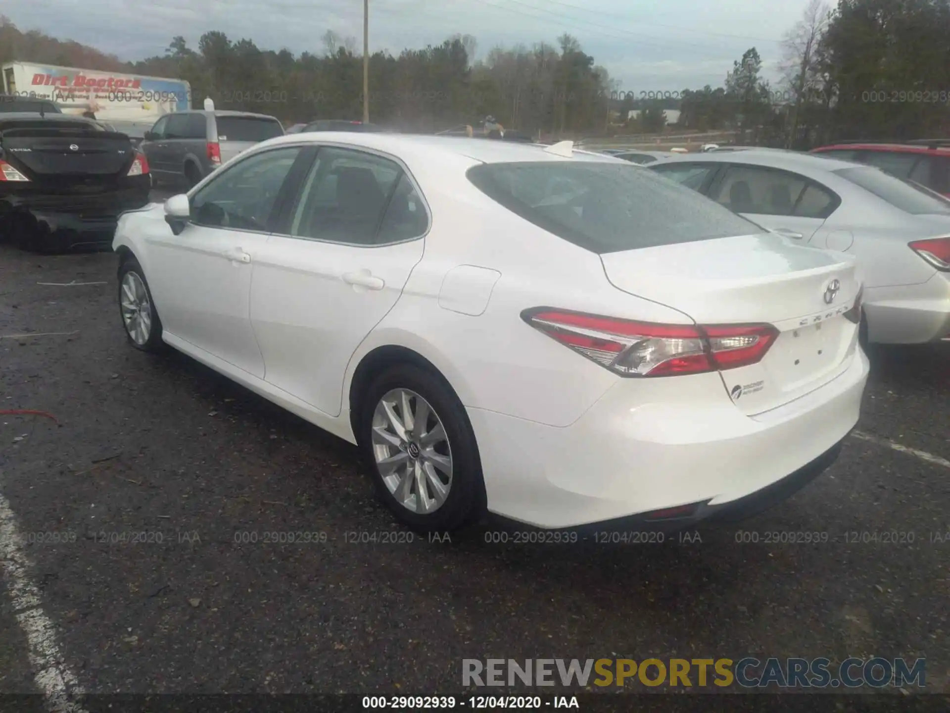 3 Photograph of a damaged car 4T1C11AK3LU898442 TOYOTA CAMRY 2020