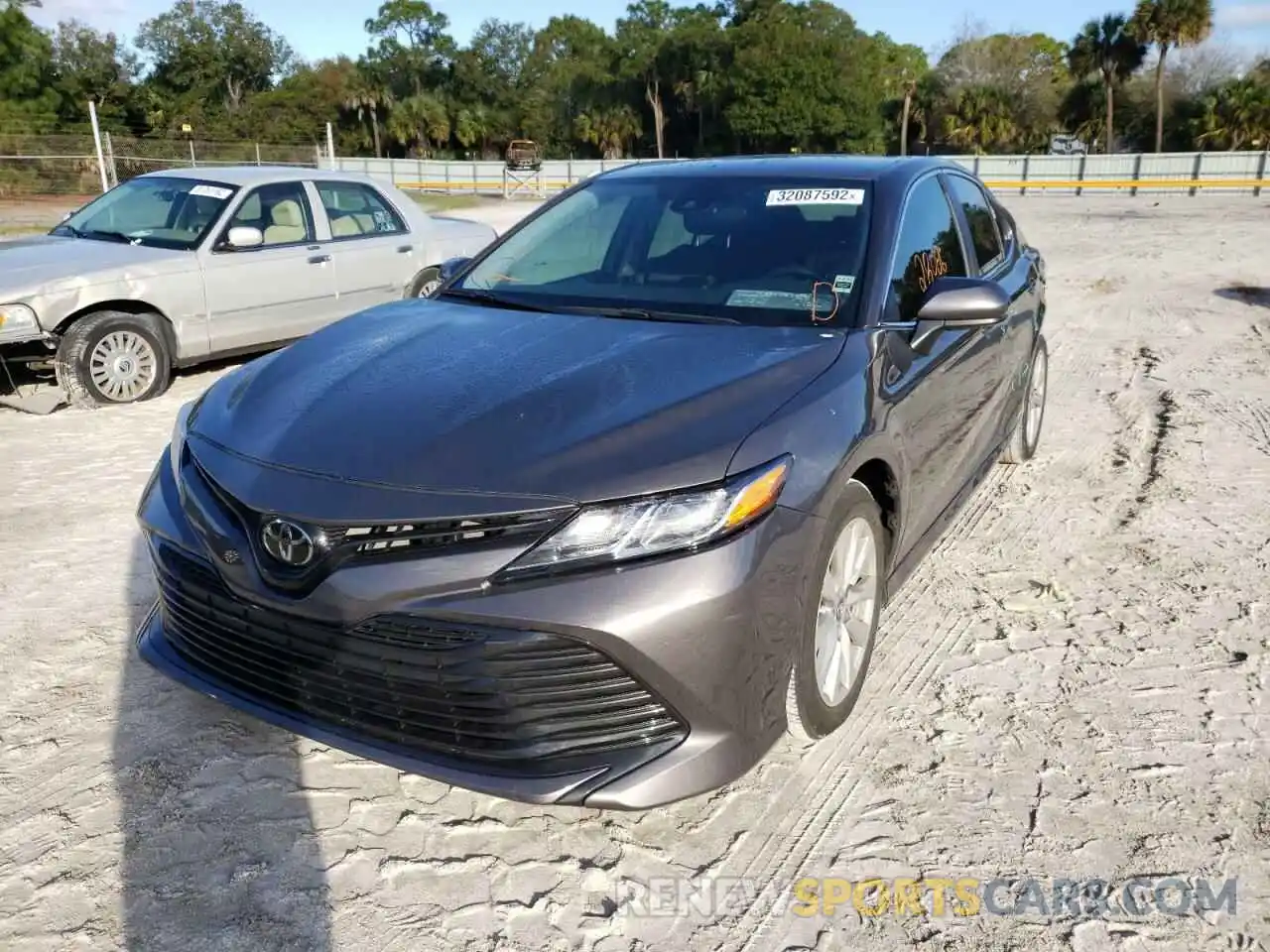 2 Photograph of a damaged car 4T1C11AK3LU902361 TOYOTA CAMRY 2020