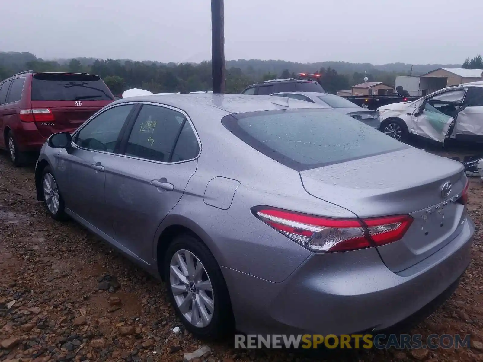 3 Photograph of a damaged car 4T1C11AK3LU906927 TOYOTA CAMRY 2020