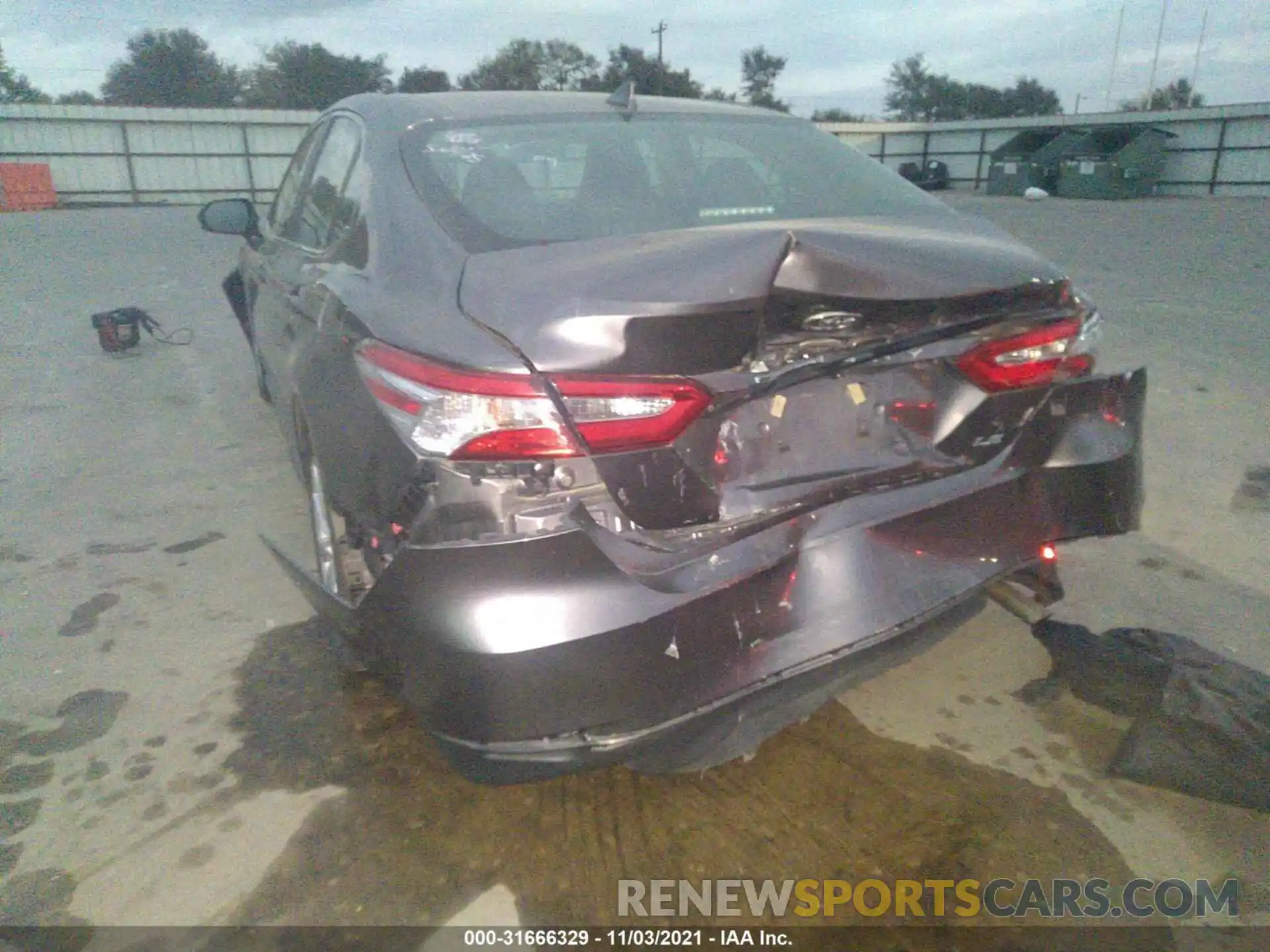 6 Photograph of a damaged car 4T1C11AK3LU918169 TOYOTA CAMRY 2020