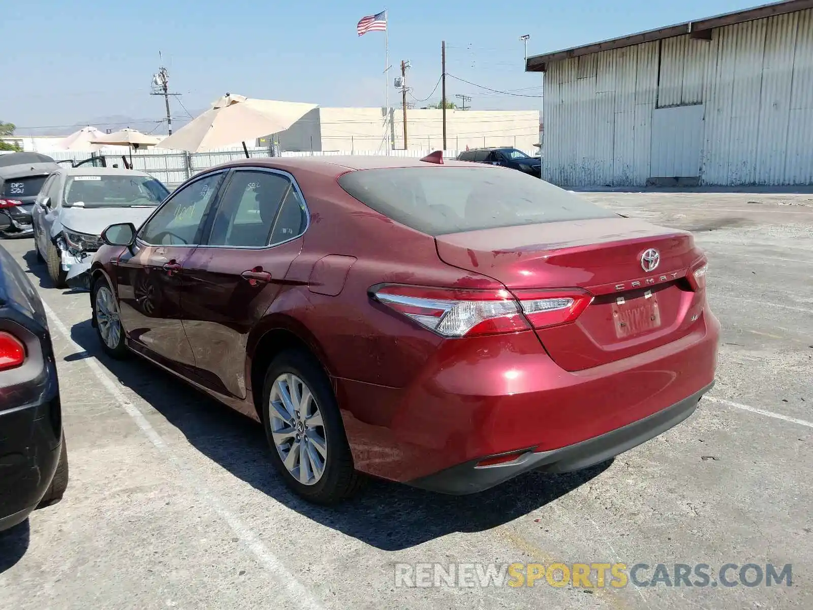 3 Photograph of a damaged car 4T1C11AK3LU918639 TOYOTA CAMRY 2020