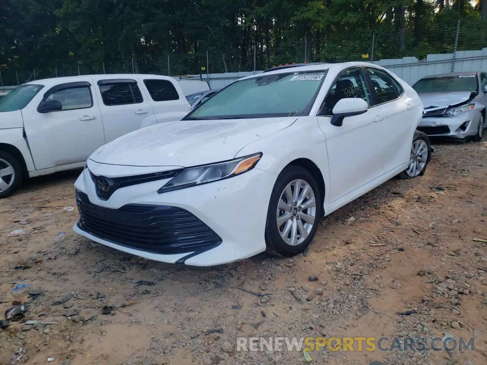 2 Photograph of a damaged car 4T1C11AK3LU923646 TOYOTA CAMRY 2020